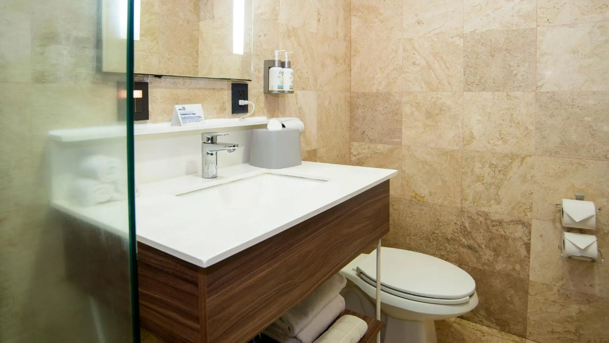 Bathroom in Holiday Inn Express Mexico Santa Fe by IHG