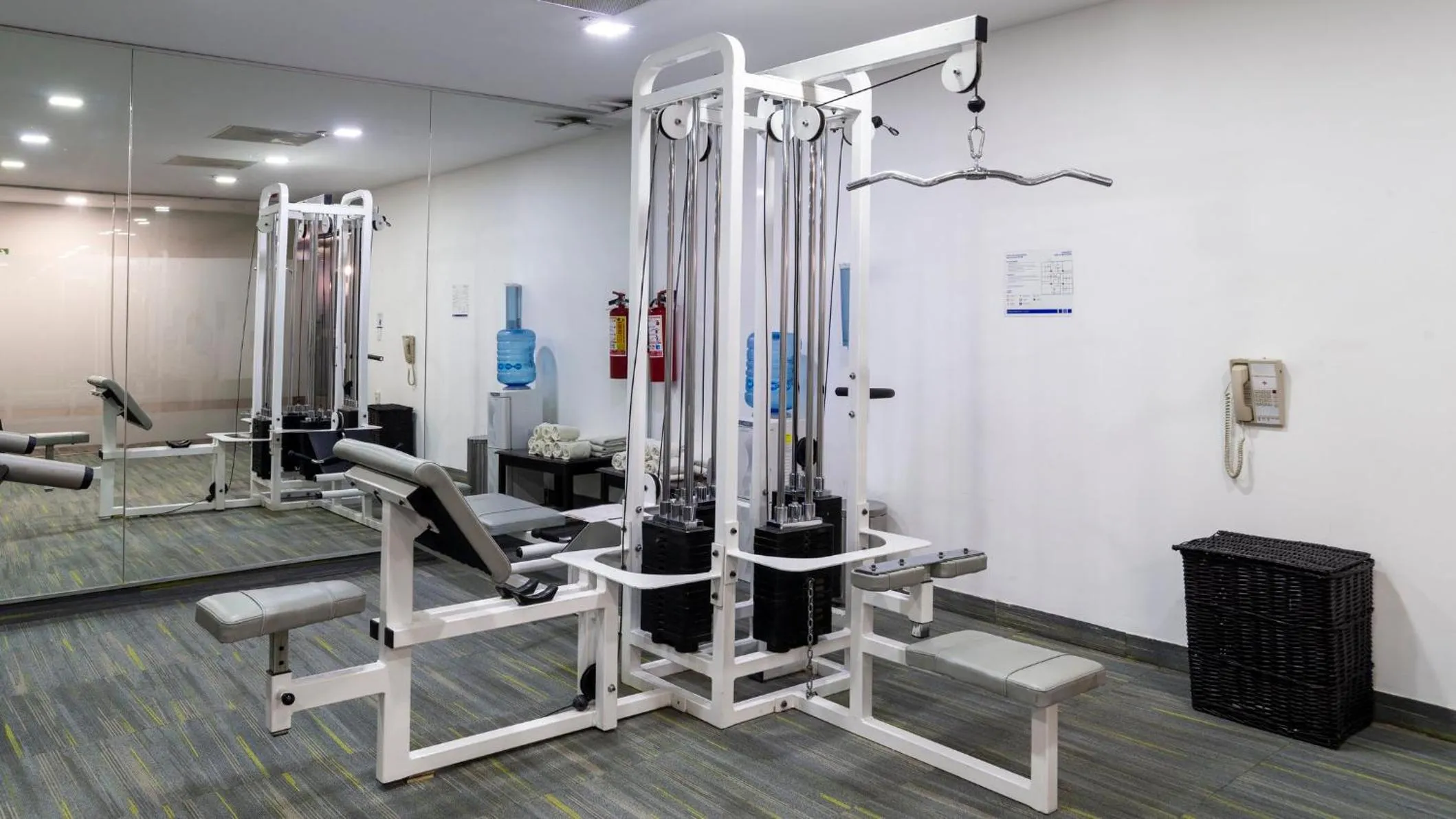 Fitness centre/facilities in Holiday Inn Express Mexico Santa Fe by IHG