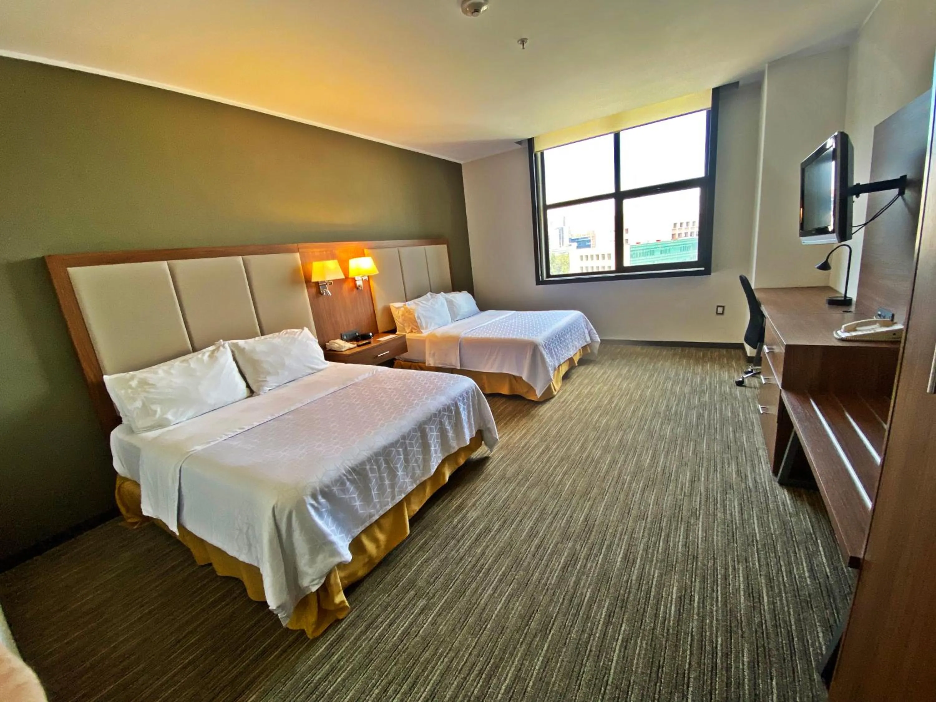TV and multimedia, Bed in Holiday Inn Express Mexico Santa Fe by IHG