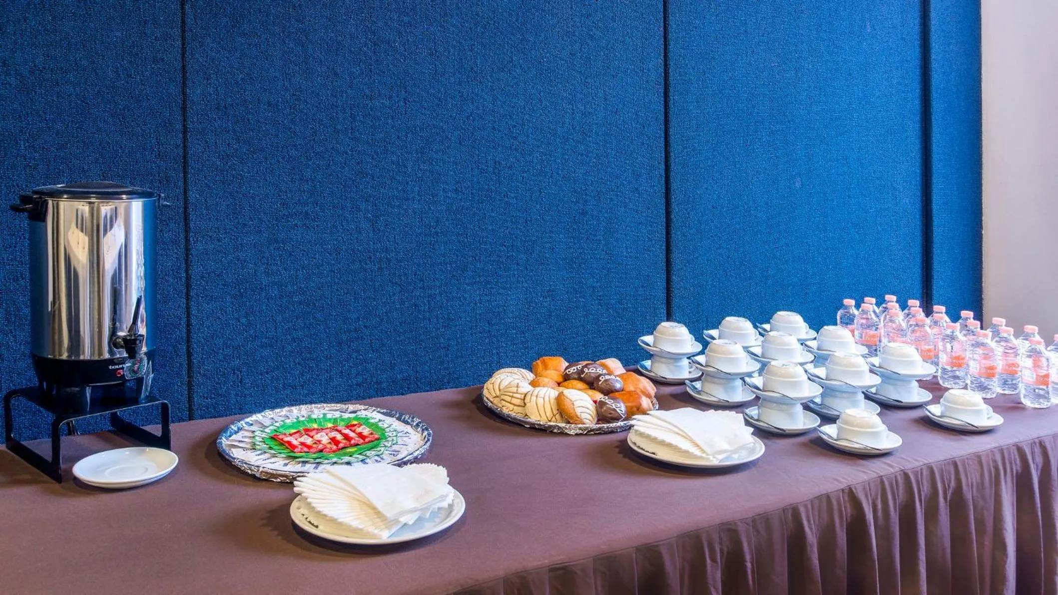 Meeting/conference room in Holiday Inn Express Mexico Santa Fe by IHG