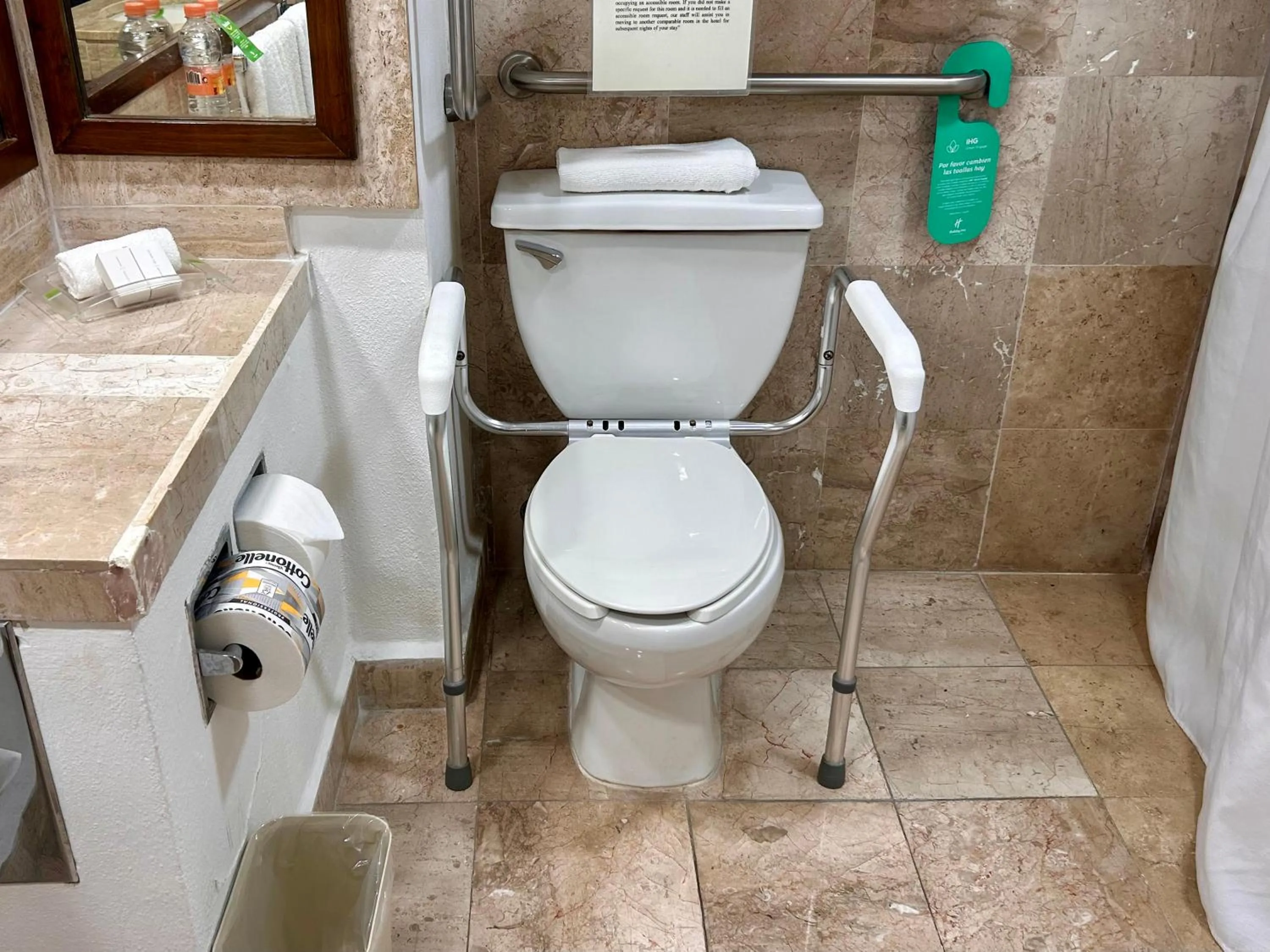 Public Bath in Holiday Inn Merida by IHG