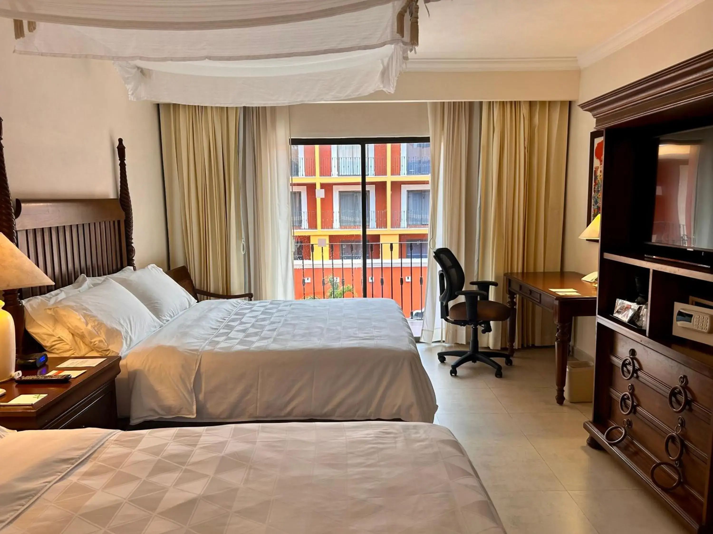 Bed in Holiday Inn Merida by IHG Bed in Holiday Inn Merida by IHG