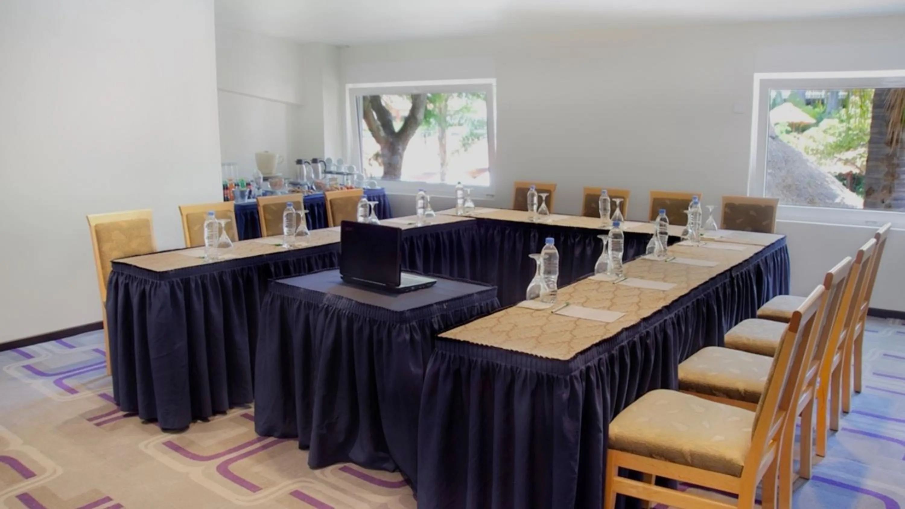 Meeting/conference room in Holiday Inn Cuernavaca by IHG