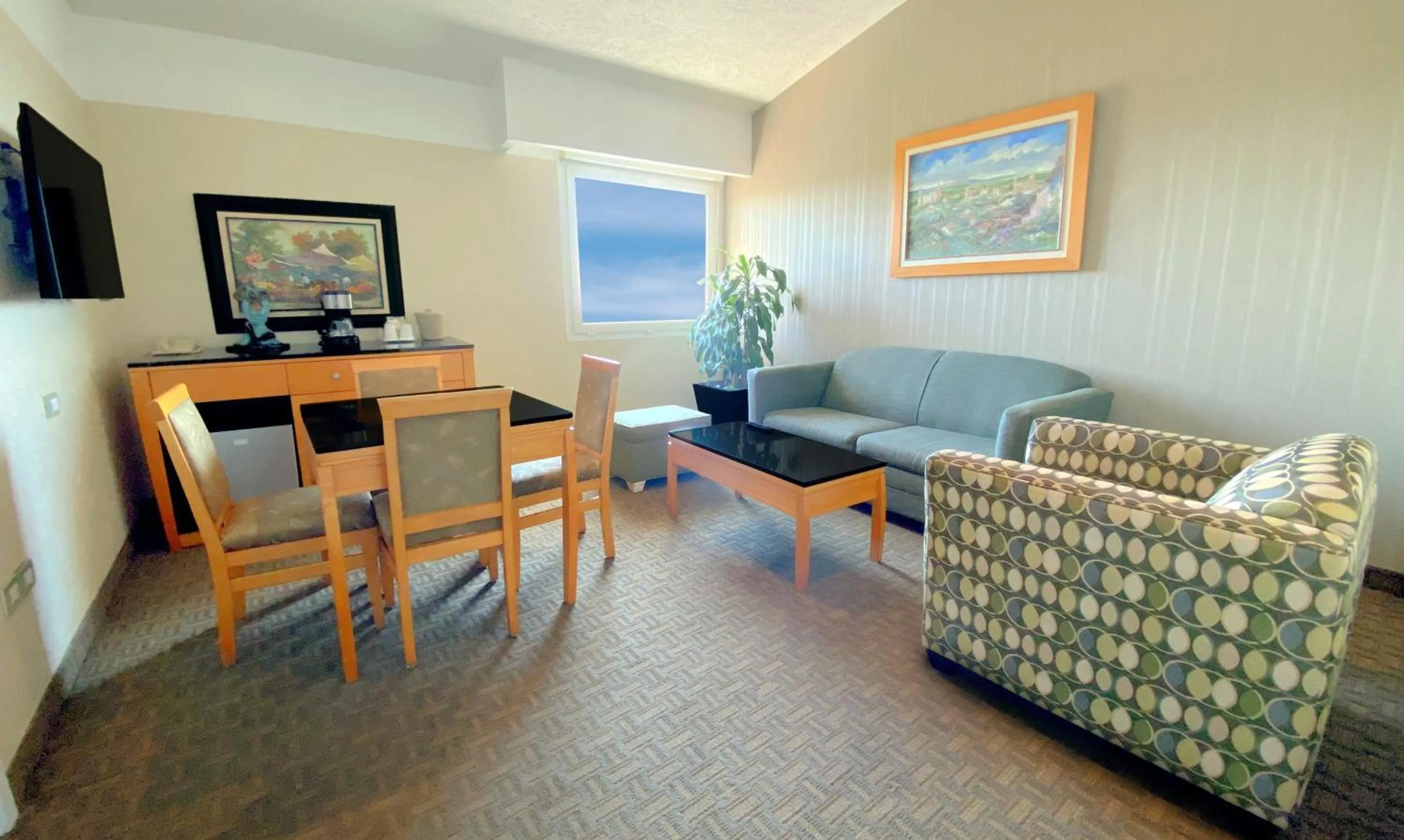 Photo of the whole room in Holiday Inn Cuernavaca by IHG