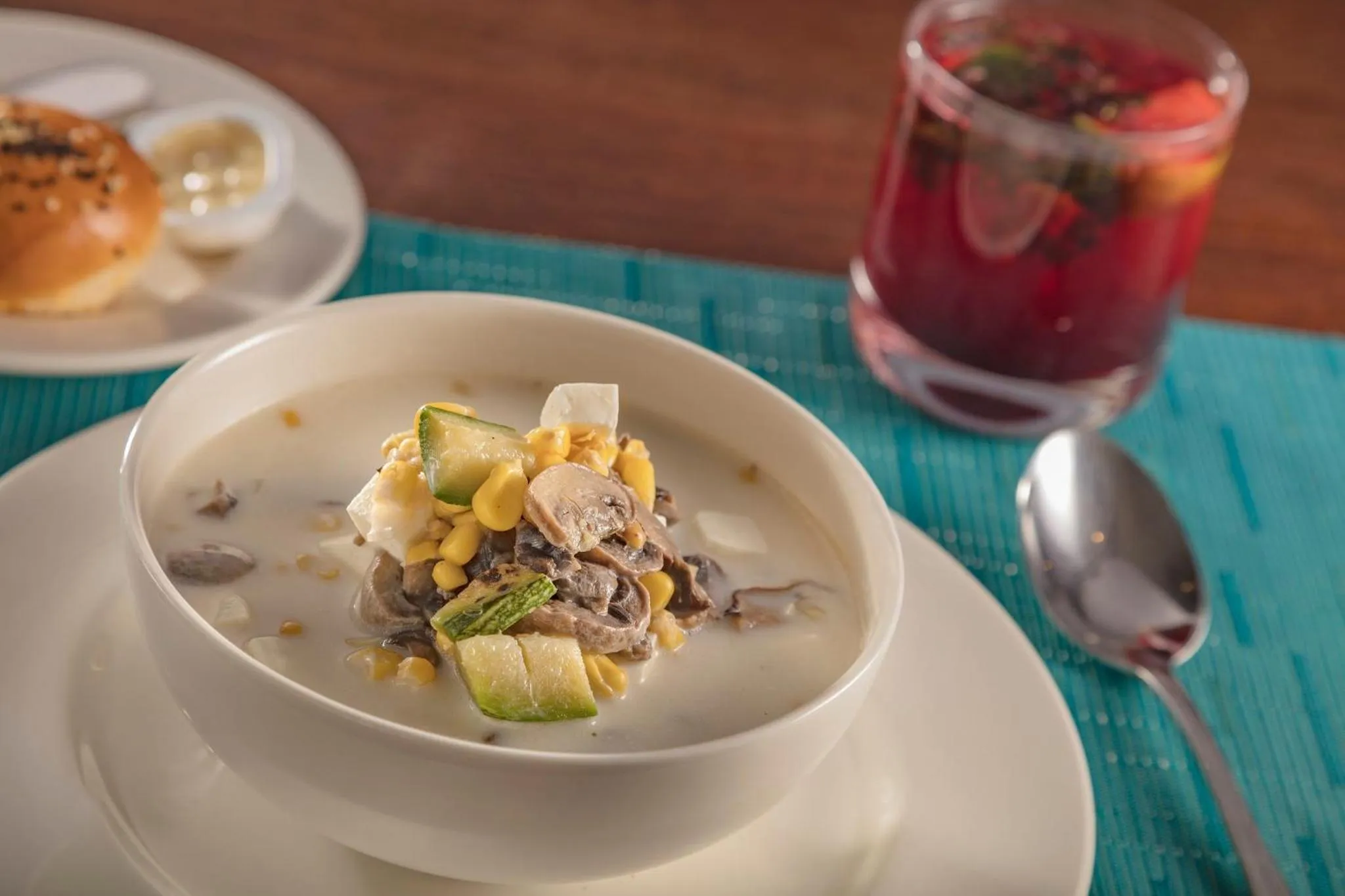 Restaurant/places to eat in Presidente InterContinental Puebla by IHG