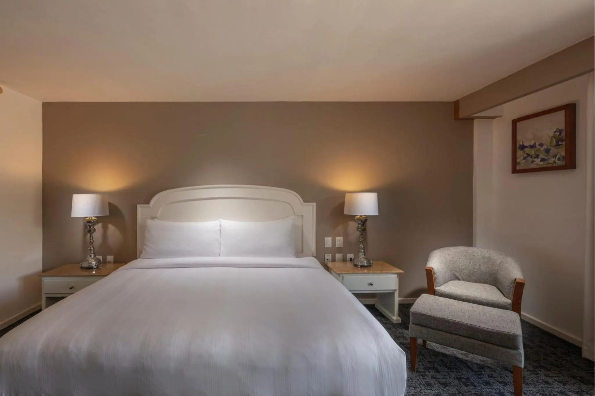 Photo of the whole room, Bed in Presidente InterContinental Puebla by IHG