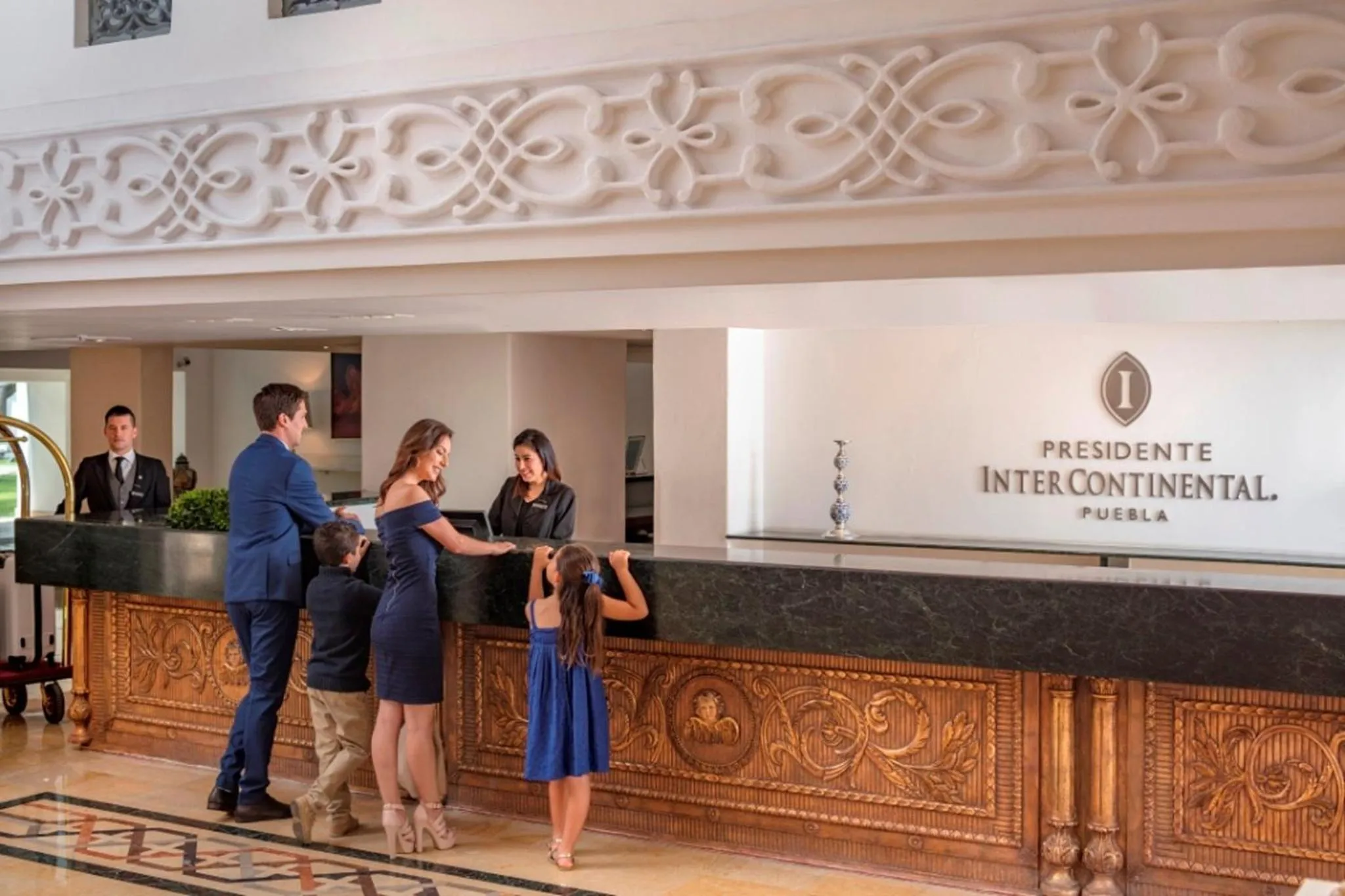 Restaurant/places to eat in Presidente InterContinental Puebla by IHG