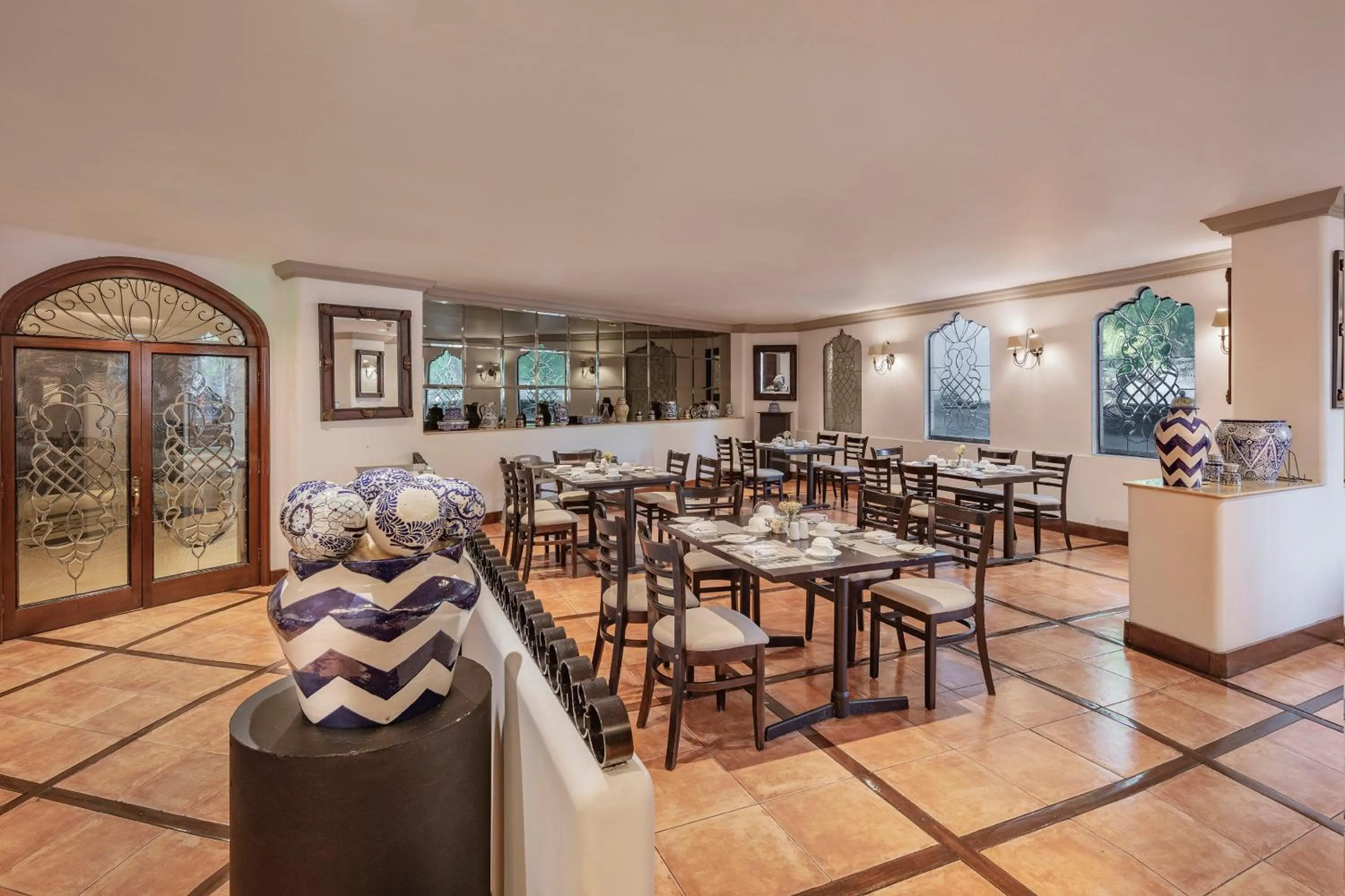 Restaurant/places to eat in Presidente InterContinental Puebla by IHG