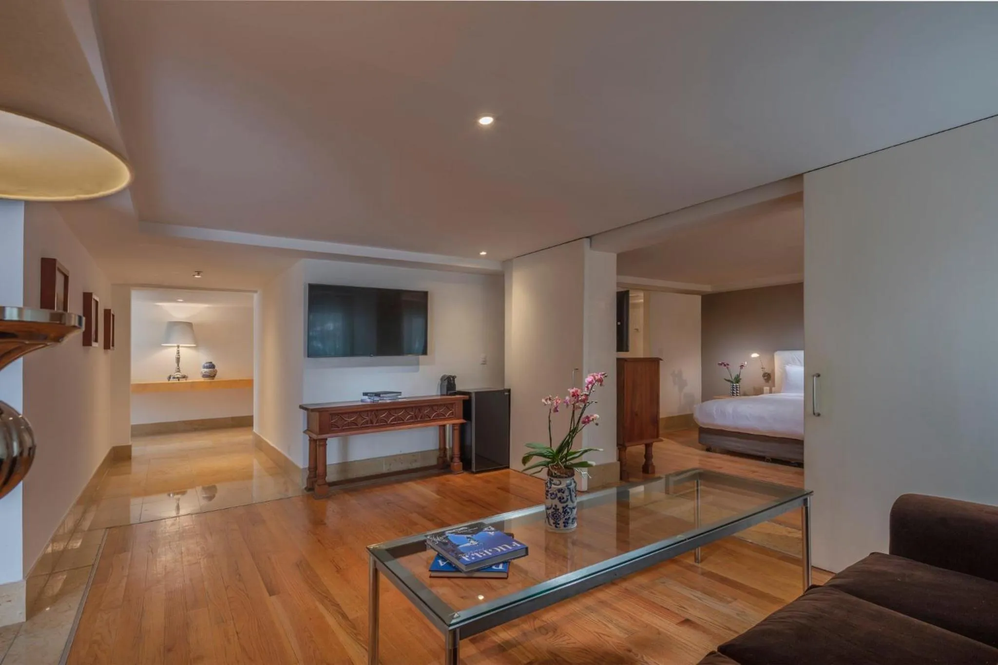 Photo of the whole room, Bed in Presidente InterContinental Puebla by IHG