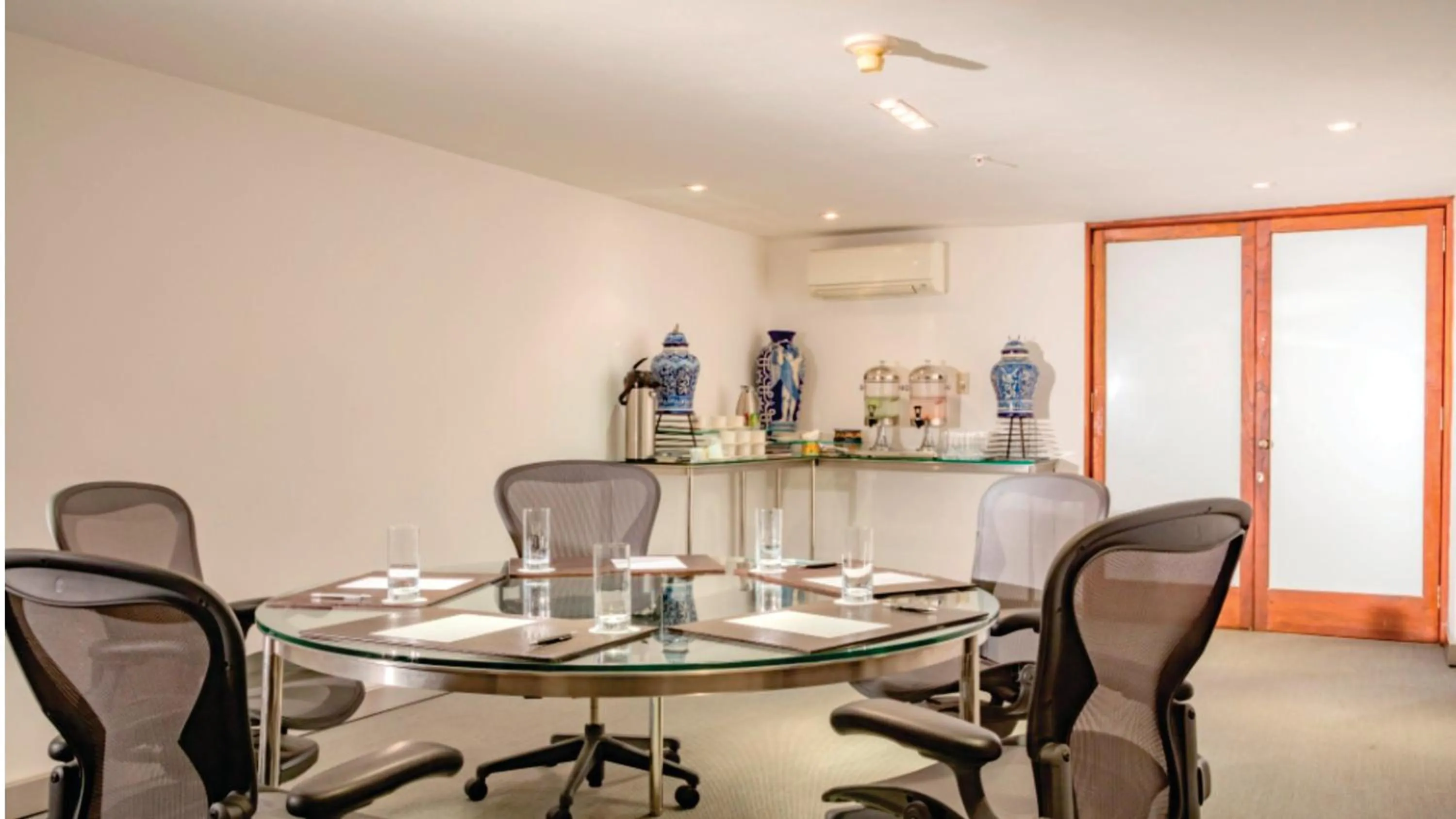 Meeting/conference room in Presidente InterContinental Puebla by IHG