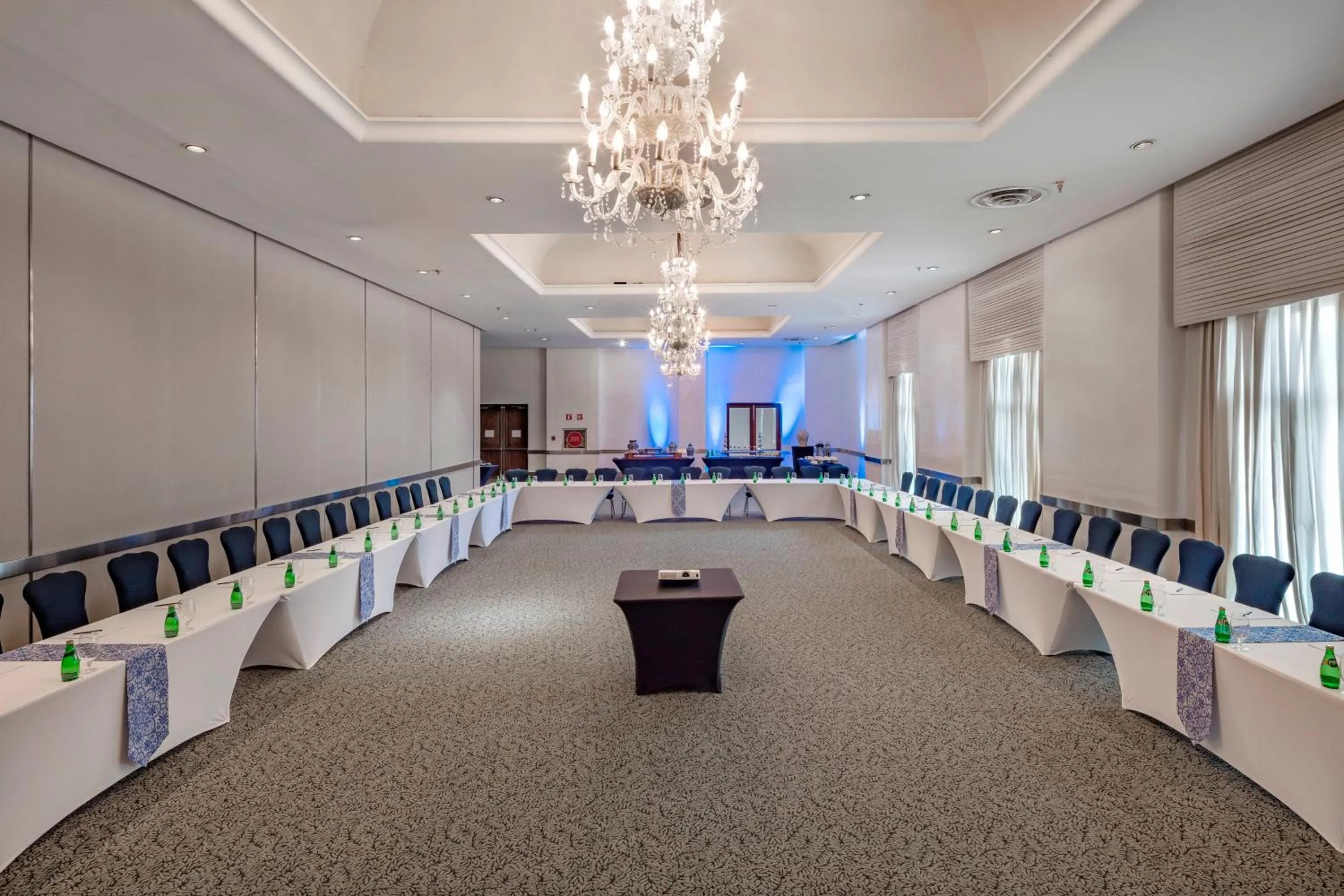 Meeting/conference room in Presidente InterContinental Puebla by IHG