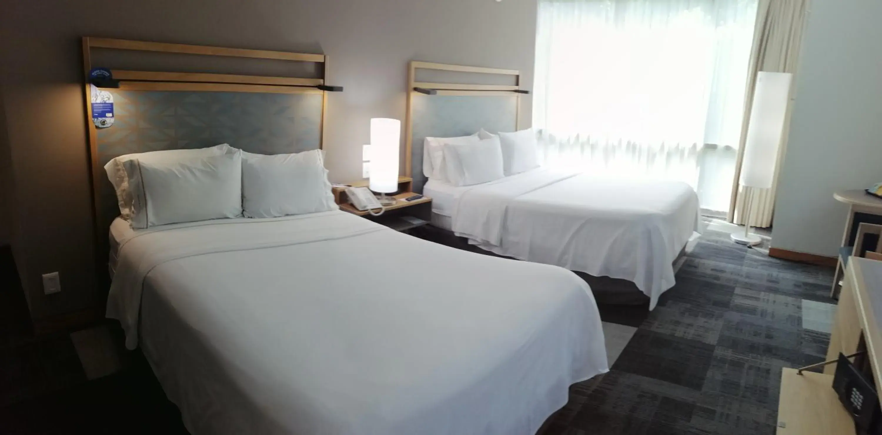 Bed in Holiday Inn Express Mexico Reforma by IHG Bed in Holiday Inn Express Mexico Reforma by IHG