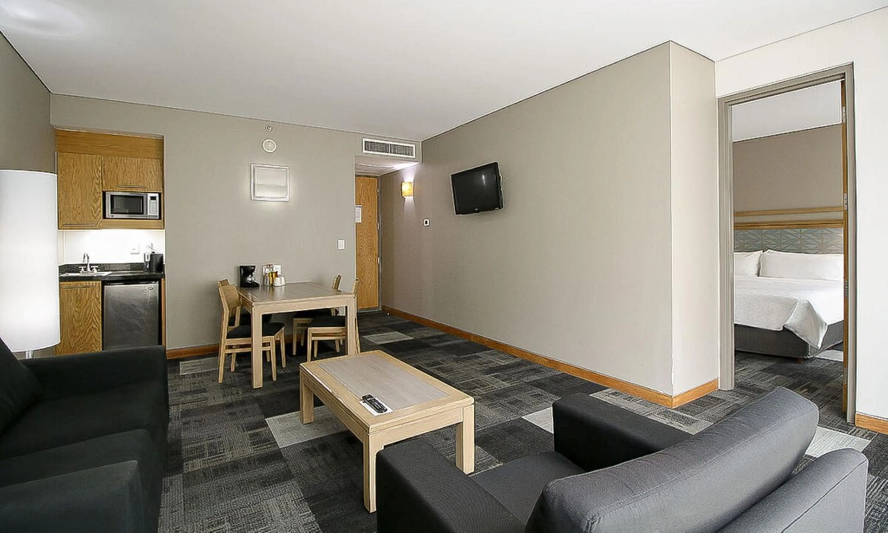 Photo of the whole room, Bed in Holiday Inn Express Mexico Reforma by IHG