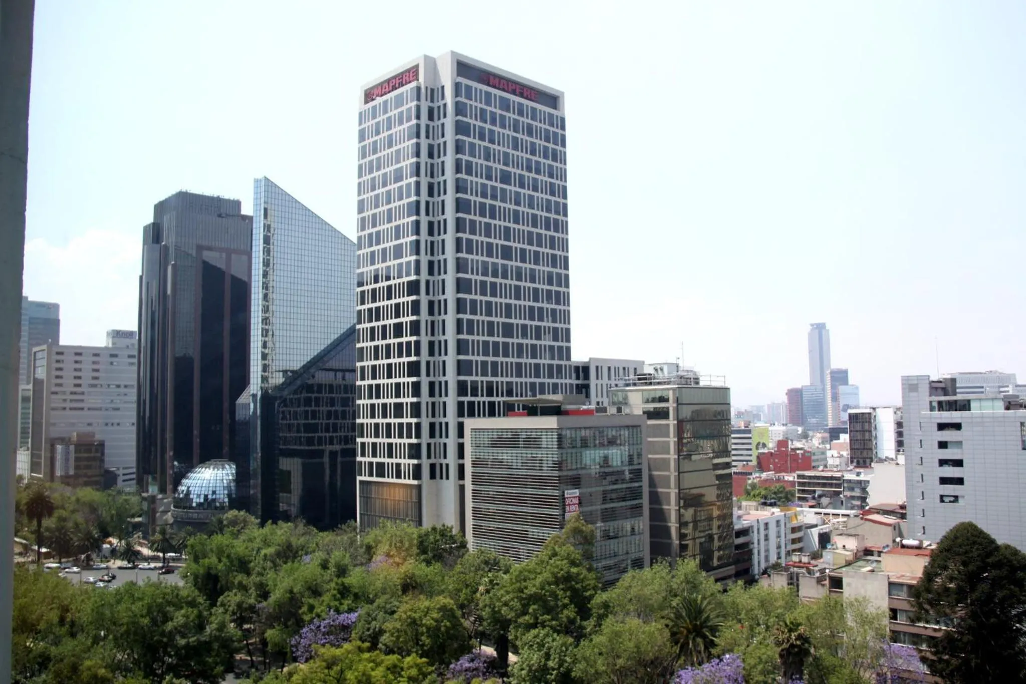 Property building in Holiday Inn Express Mexico Reforma by IHG