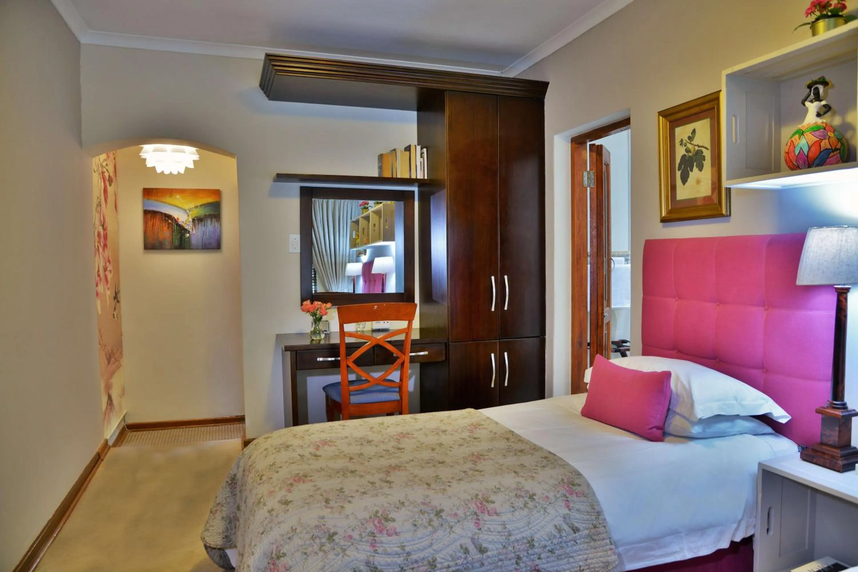 bunk bed, Bed in Bellgrove Guest House Sandton