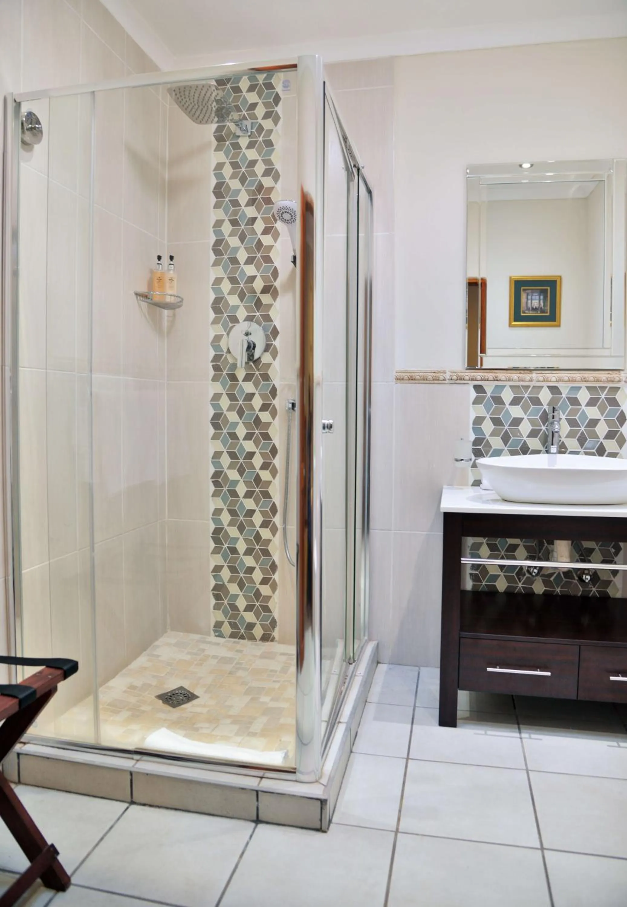 Bathroom in Bellgrove Guest House Sandton