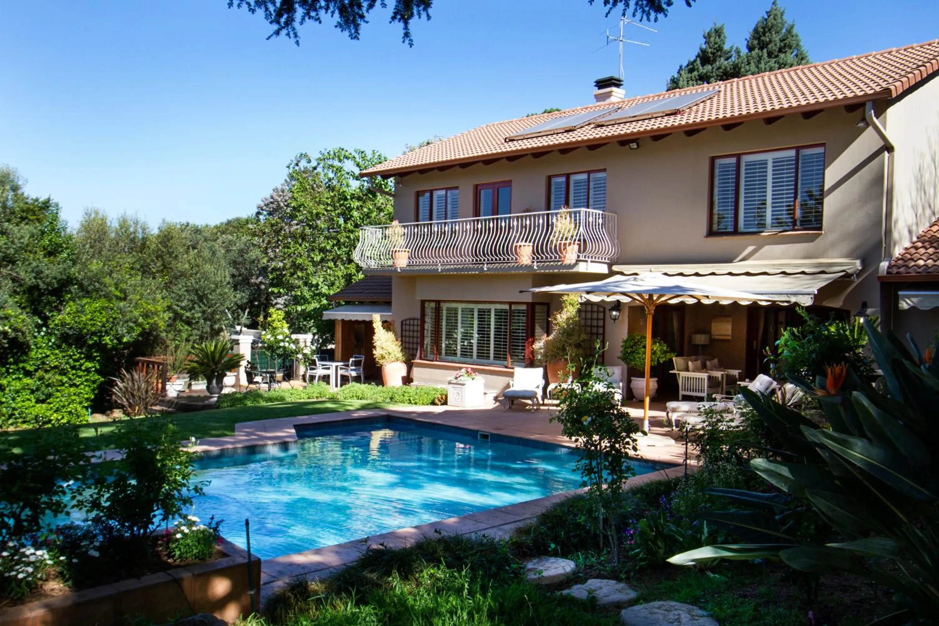 Bellgrove Guest House Sandton