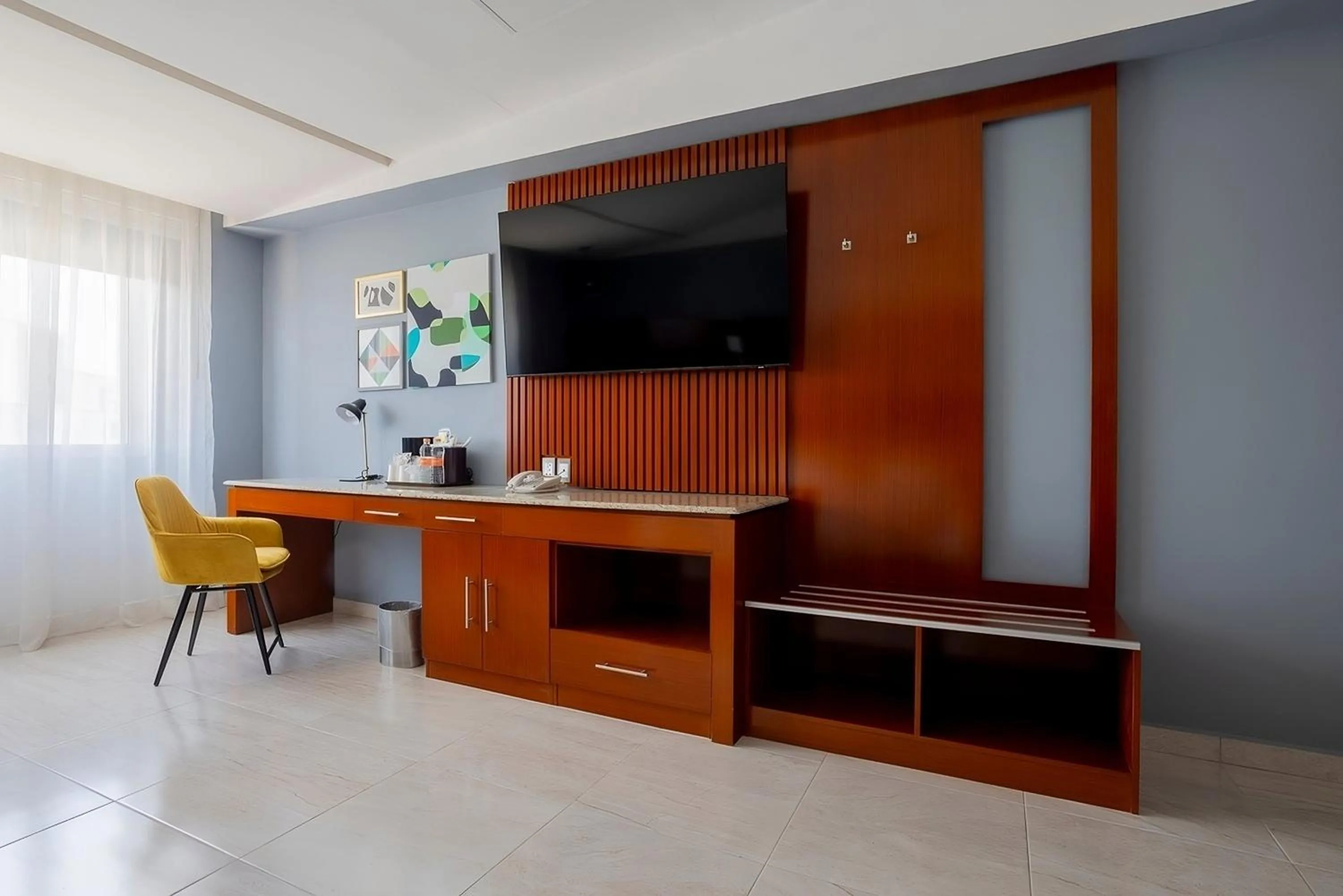 Photo of the whole room in Holiday Inn Puebla Finsa by IHG