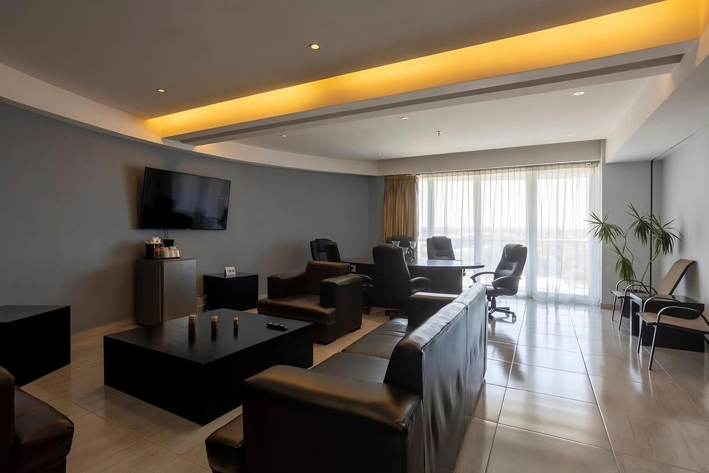 Photo of the whole room in Holiday Inn Puebla Finsa by IHG