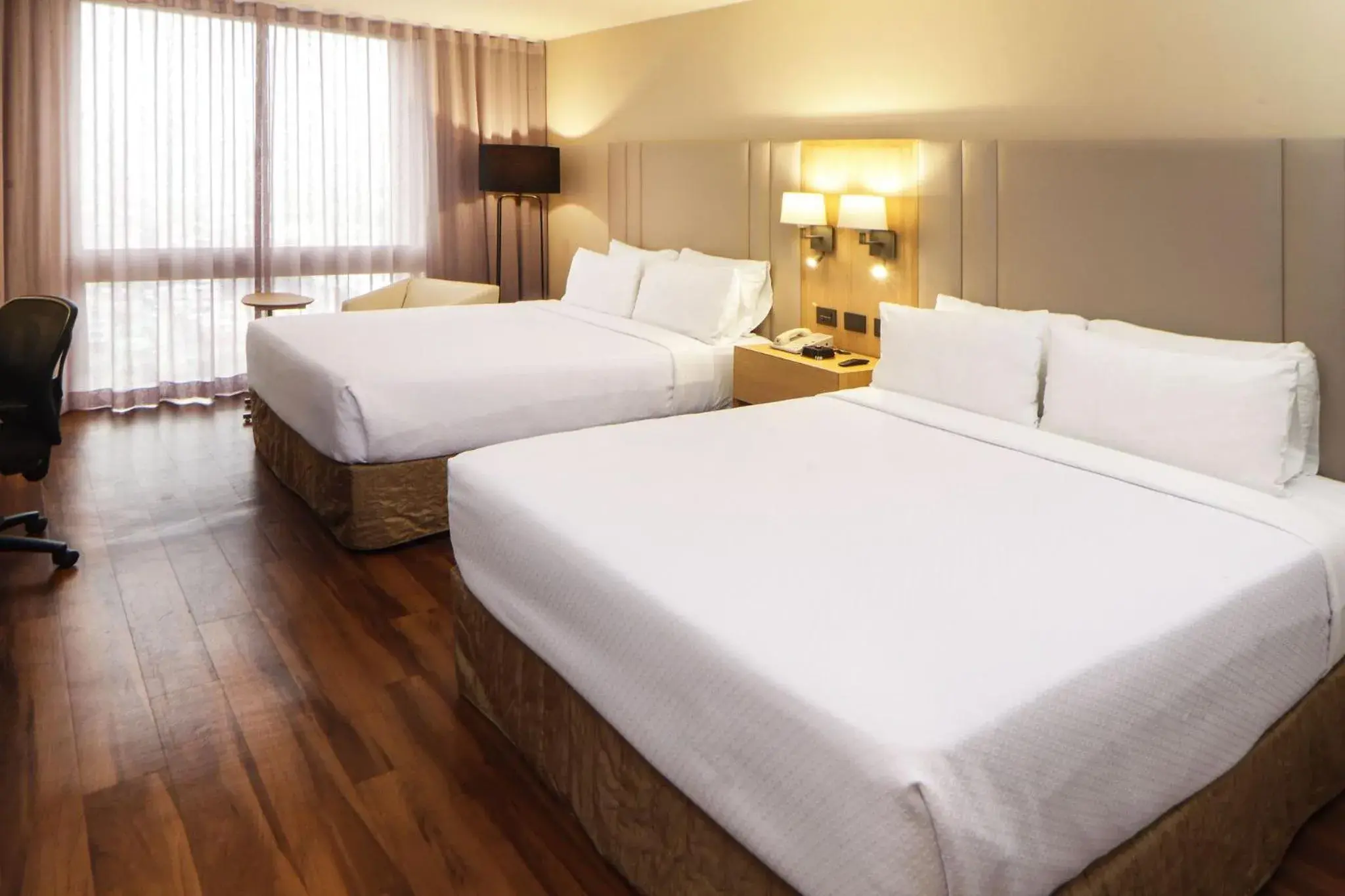 Standard Queen Room with Two Queen Beds in Crowne Plaza Hotel Monterrey by IHG Standard Queen Room with Two Queen Beds in Crowne Plaza Hotel Monterrey by IHG