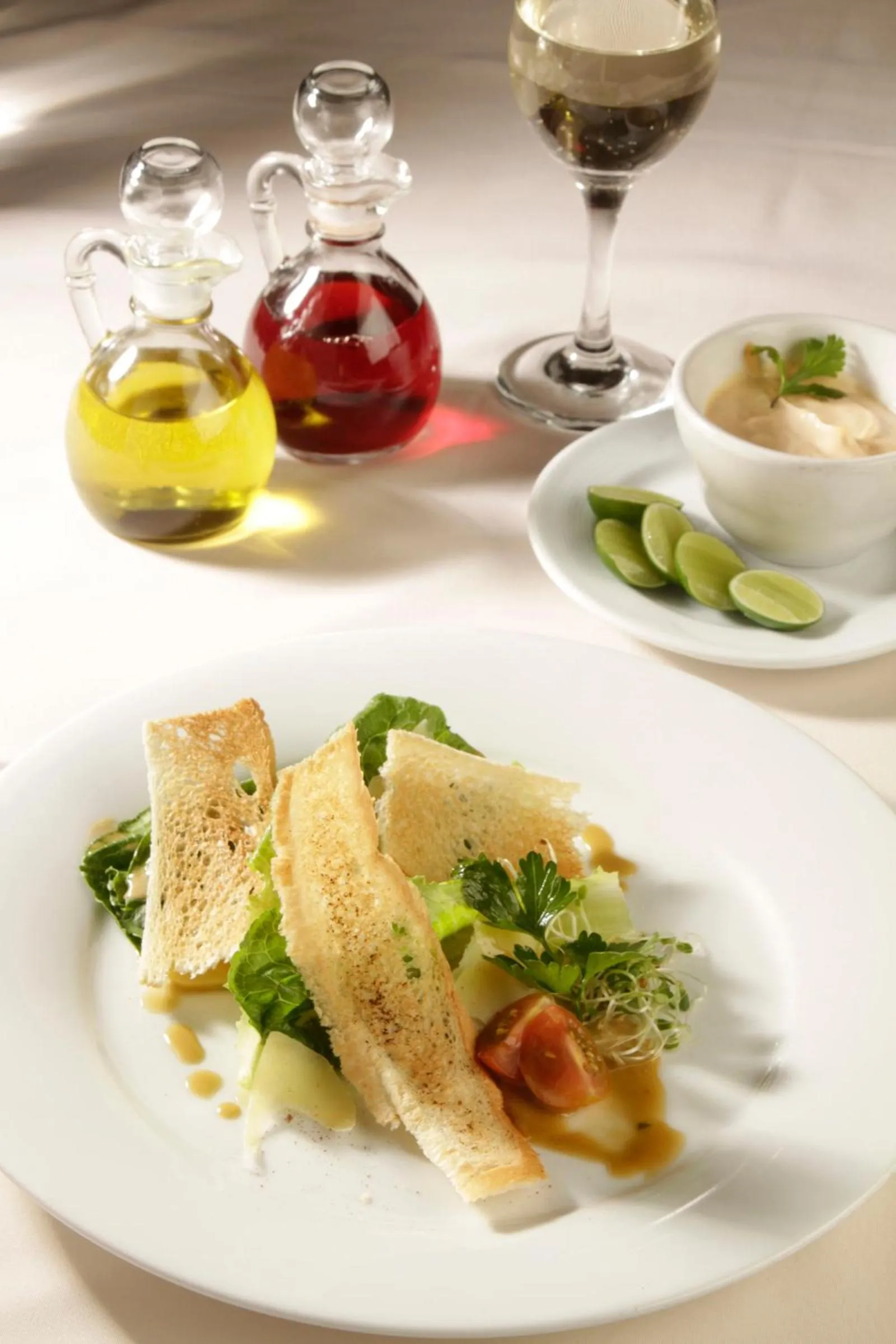 Restaurant/places to eat in Crowne Plaza Hotel Monterrey by IHG