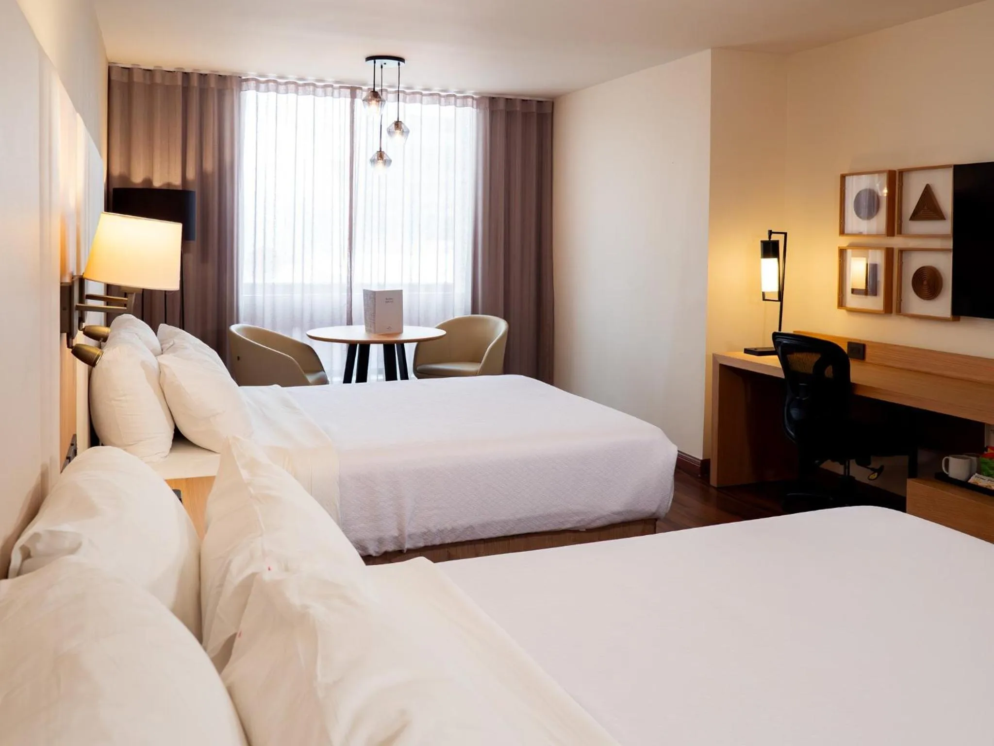 Photo of the whole room, Bed in Crowne Plaza Hotel Monterrey by IHG