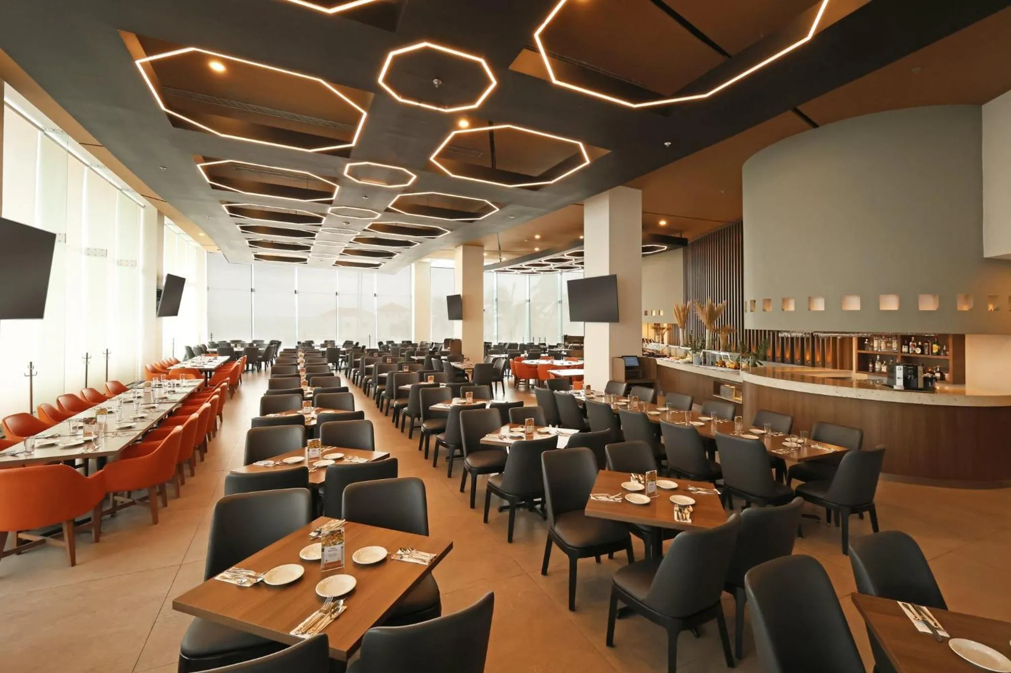 Restaurant/places to eat in Holiday Inn Veracruz-Boca Del Rio by IHG