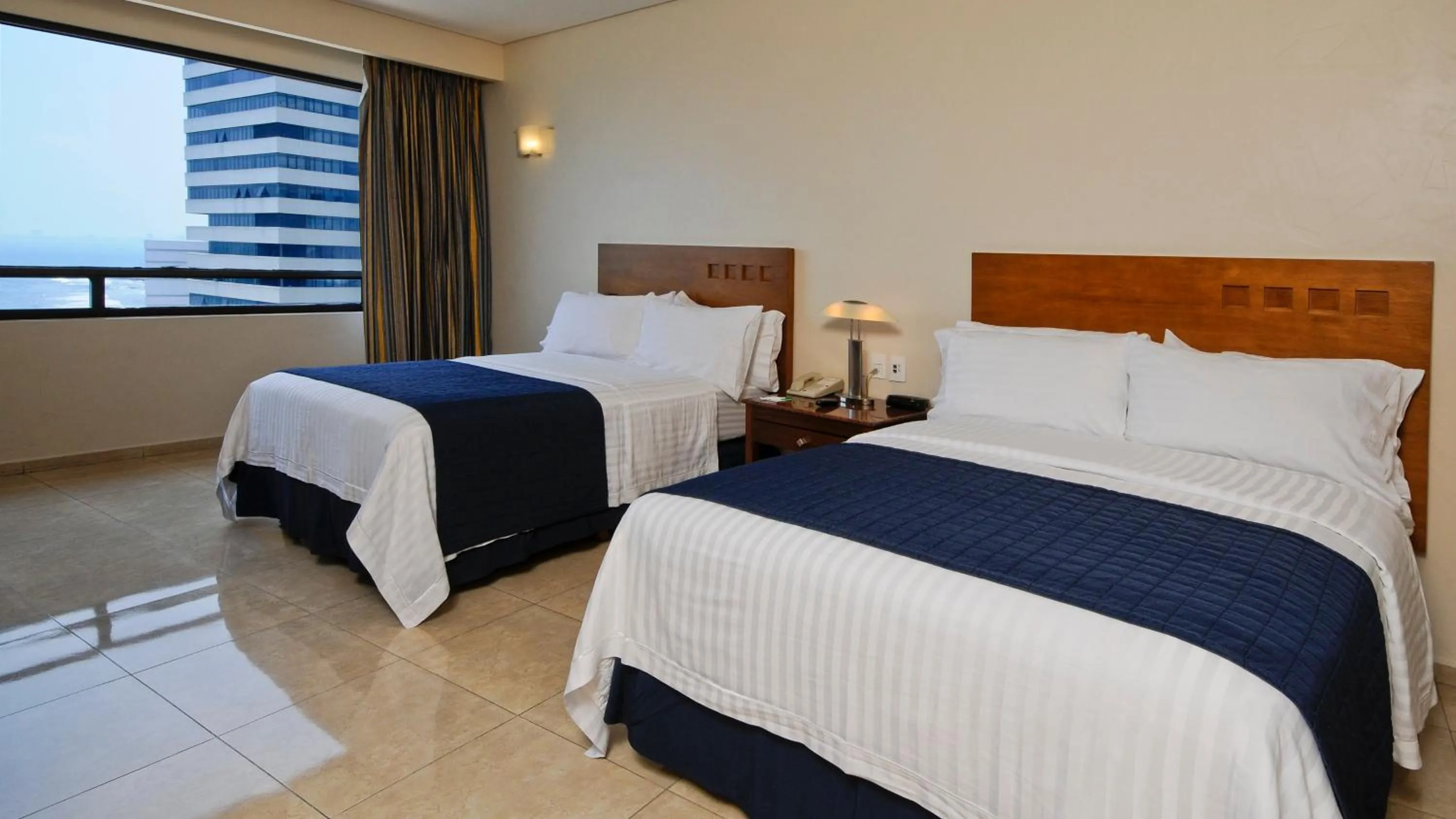 Photo of the whole room, Bed in Holiday Inn Veracruz-Boca Del Rio by IHG