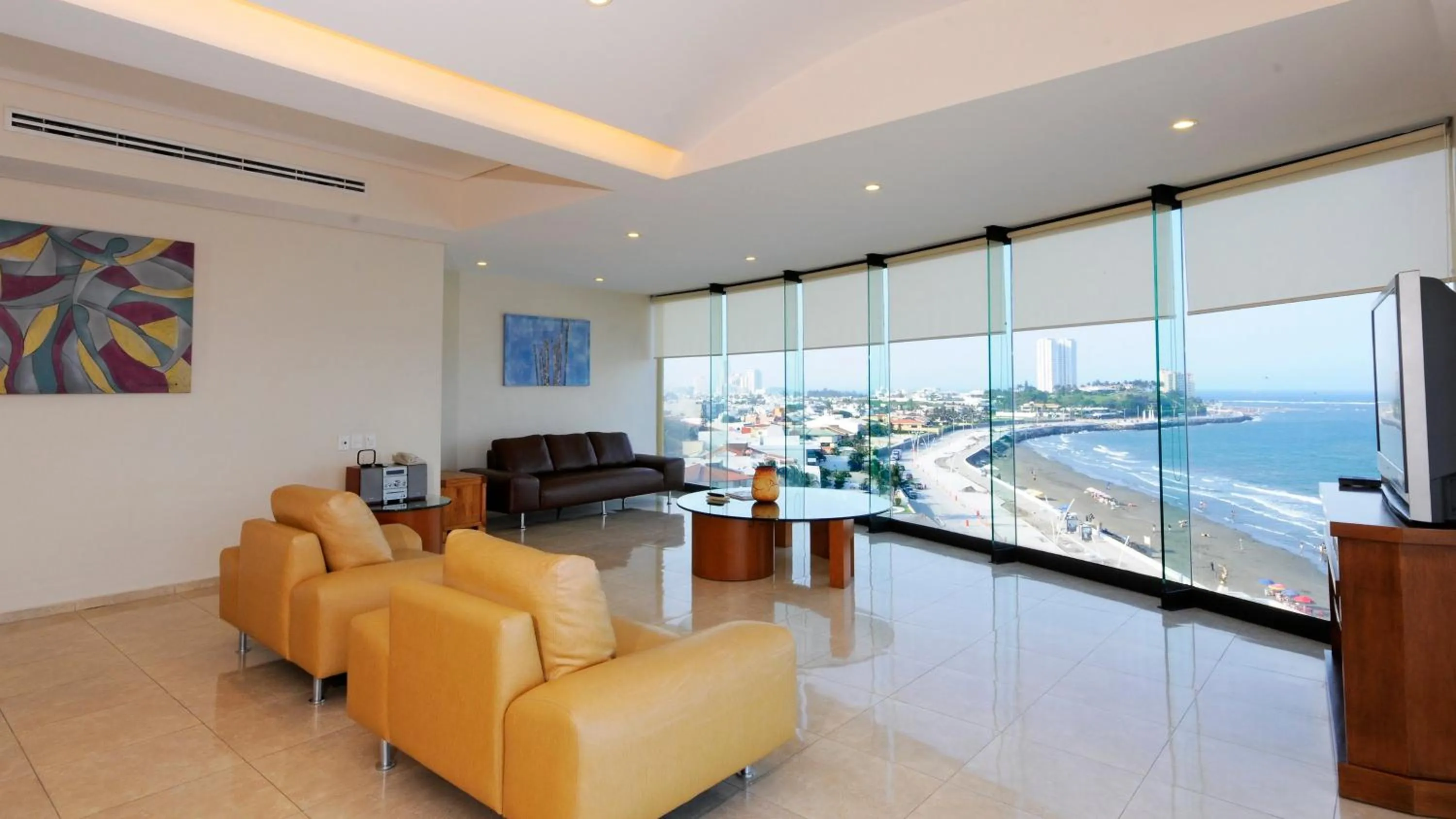 Photo of the whole room in Holiday Inn Veracruz-Boca Del Rio by IHG