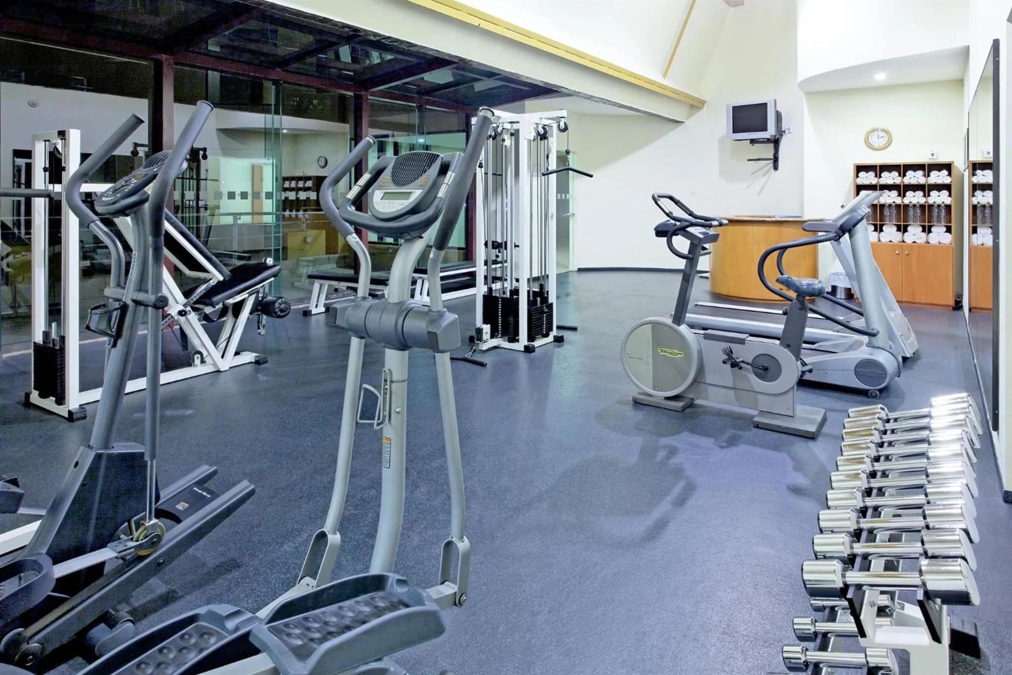 Fitness centre/facilities in Holiday Inn Veracruz-Boca Del Rio by IHG