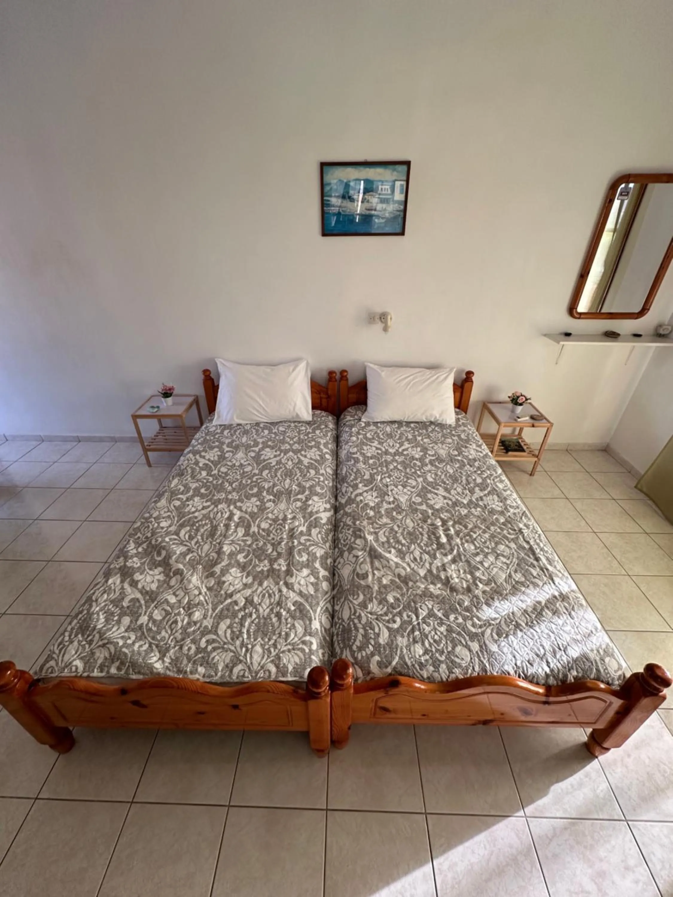 Bed in Joanna Rooms