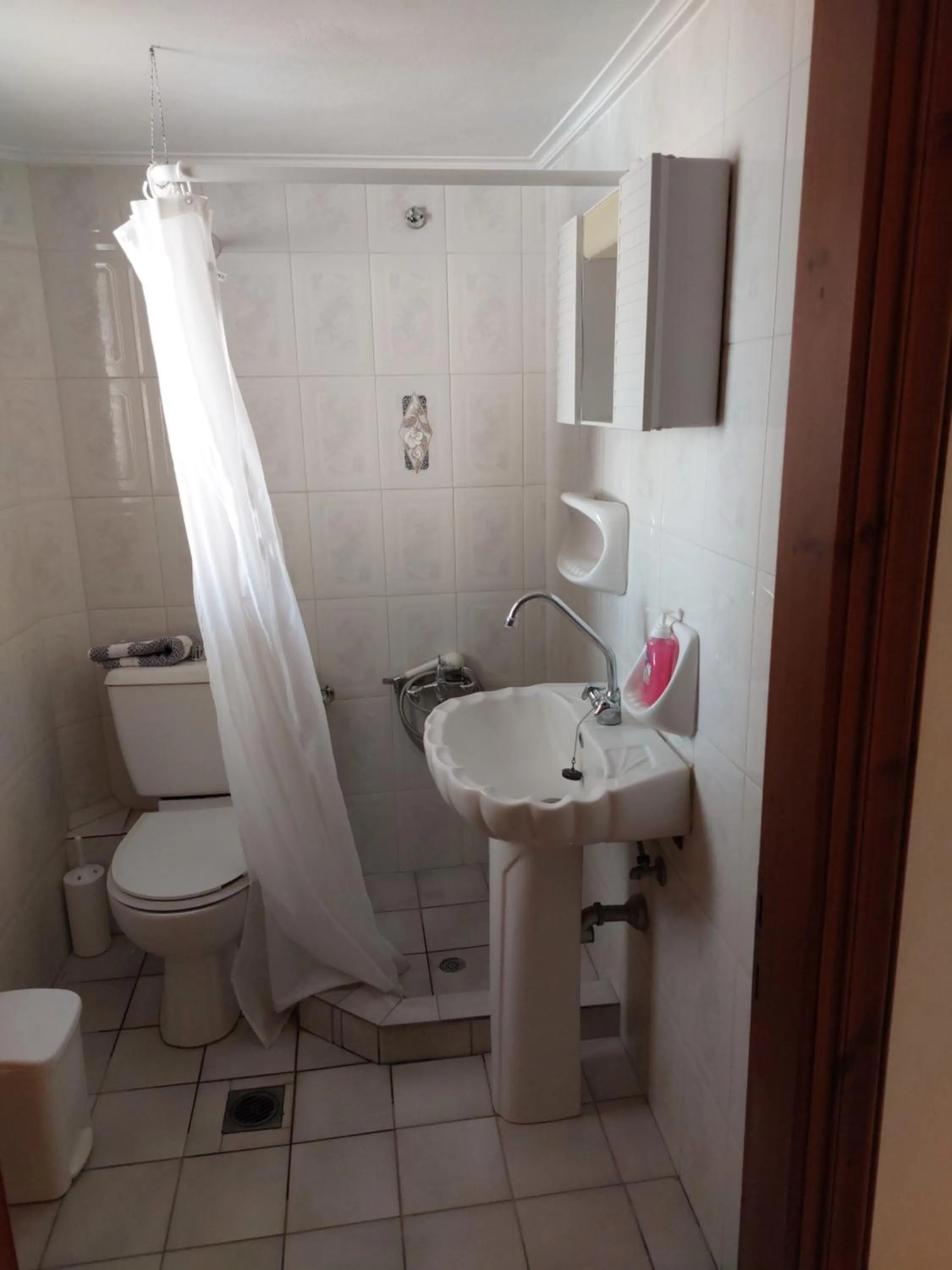 Bathroom in Joanna Rooms
