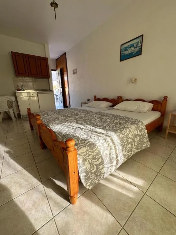Bed in Joanna Rooms