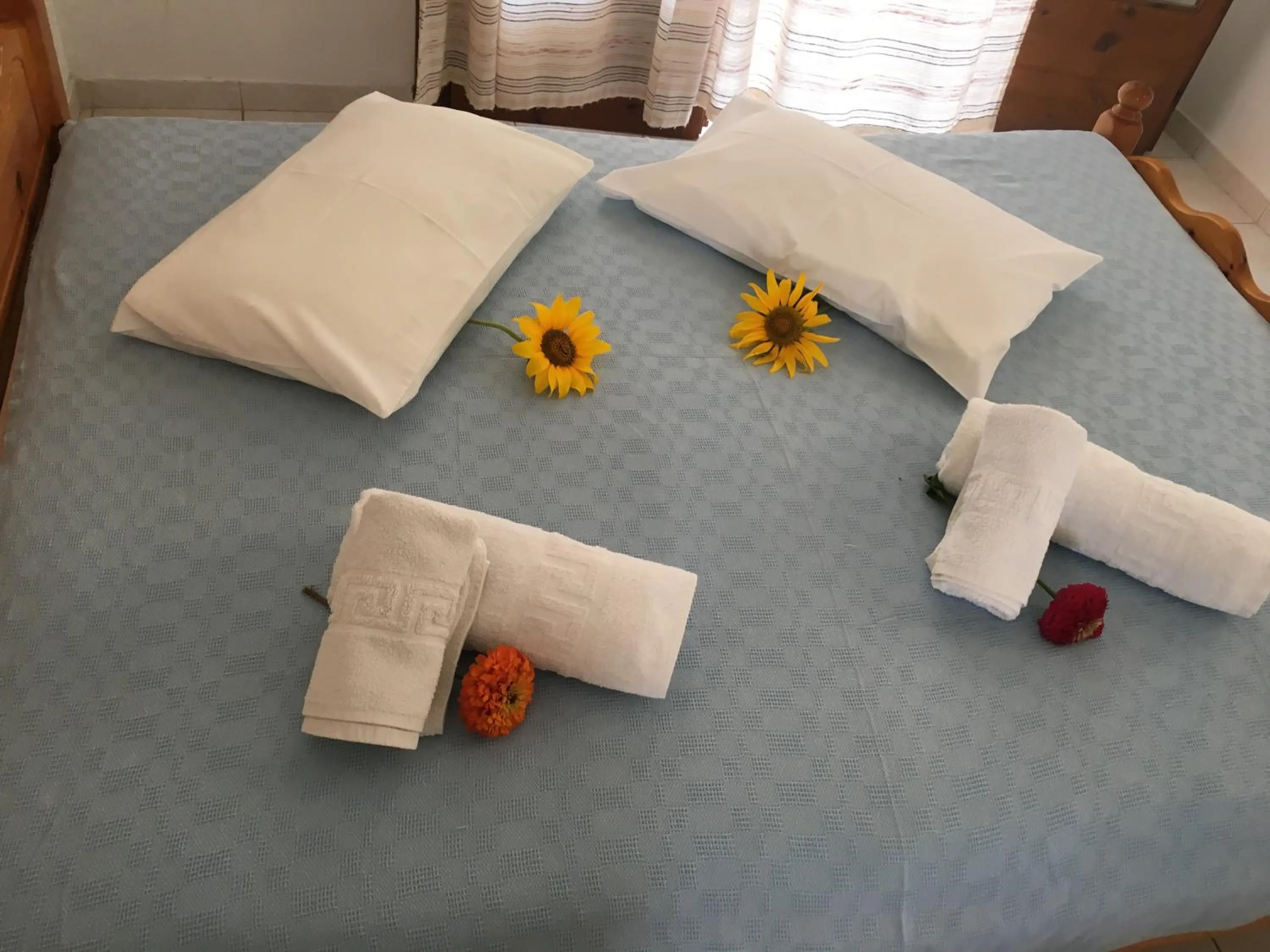 Bed in Joanna Rooms
