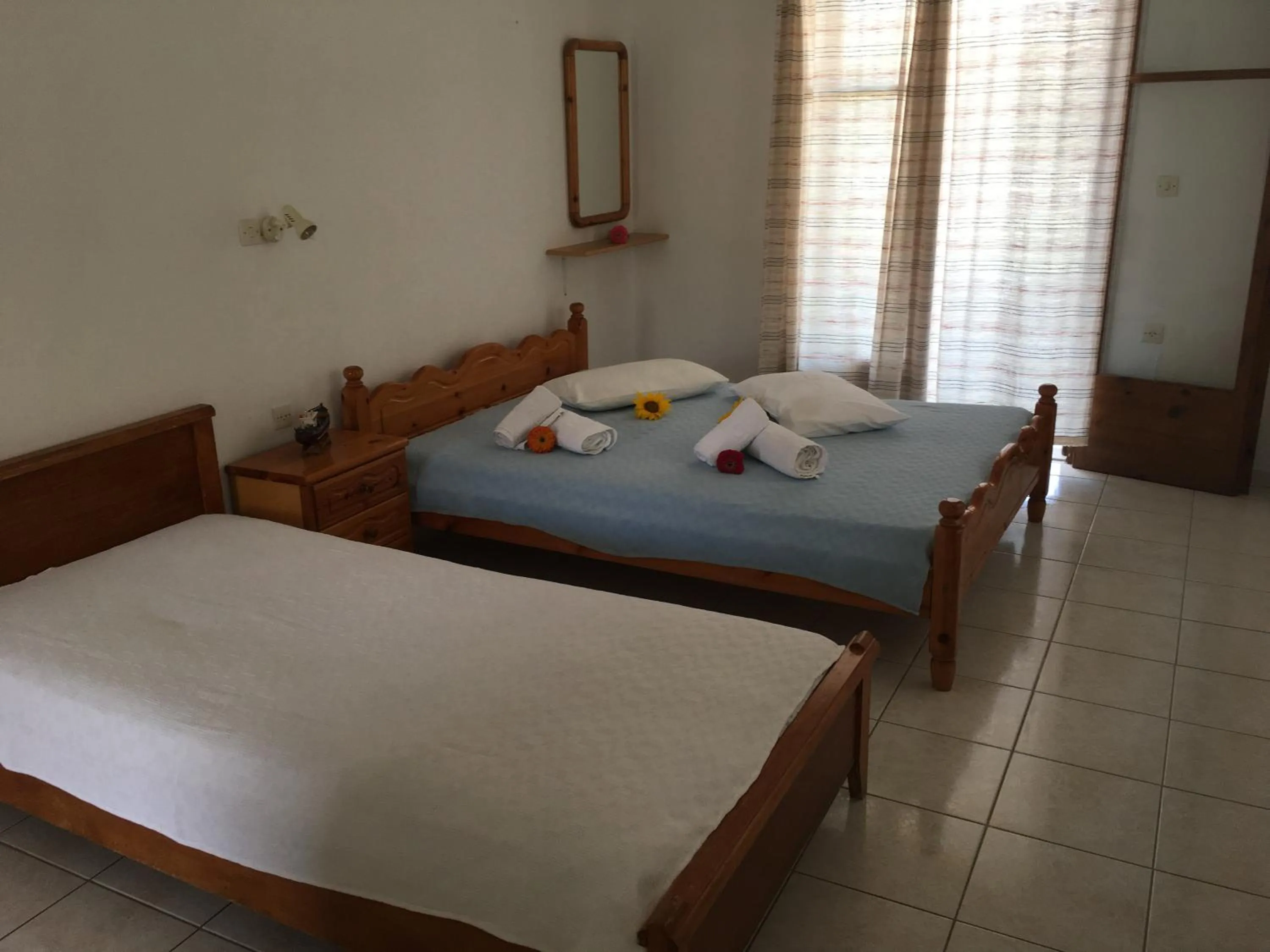 Bed in Joanna Rooms