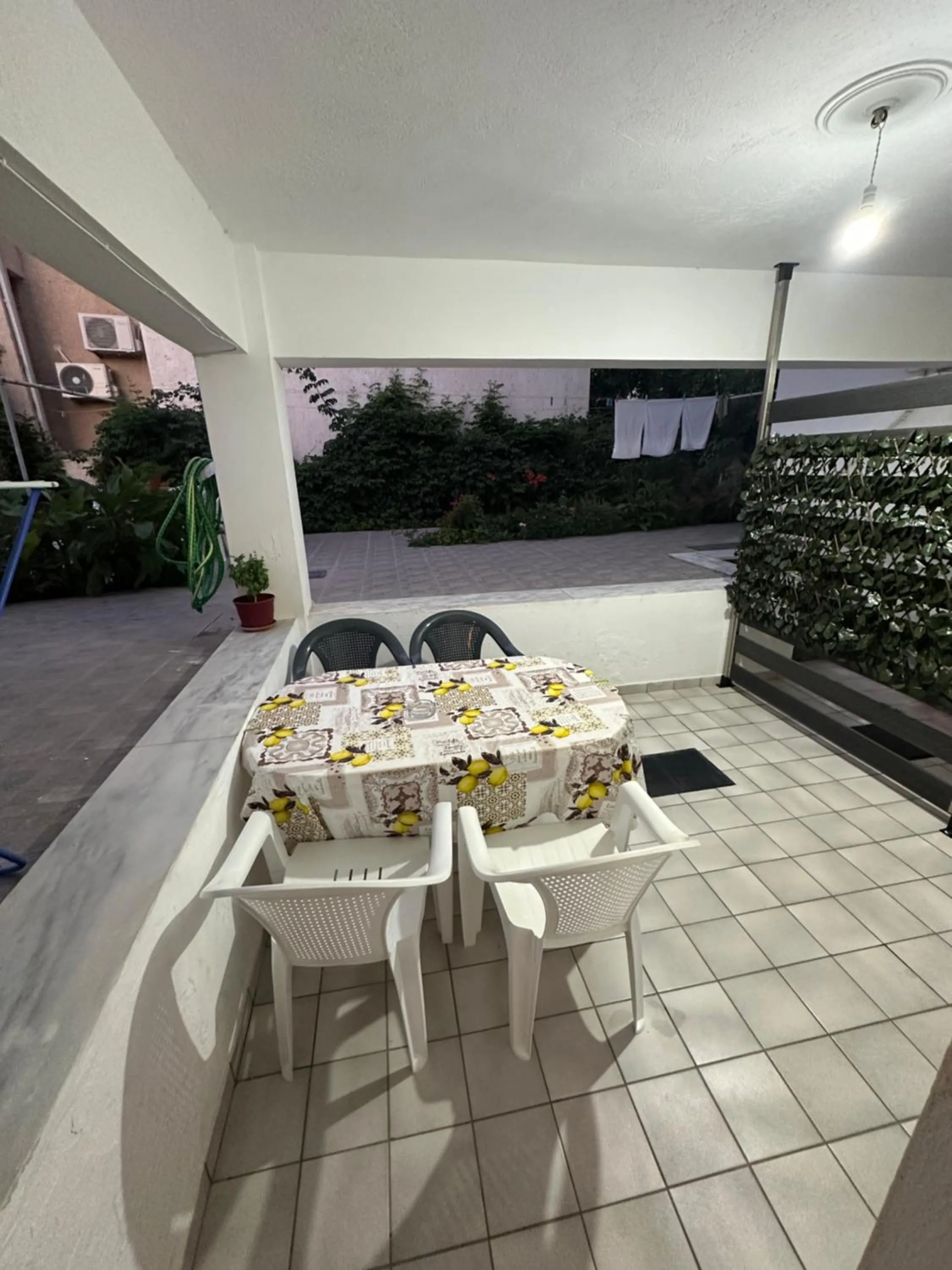 Seating area in Joanna Rooms