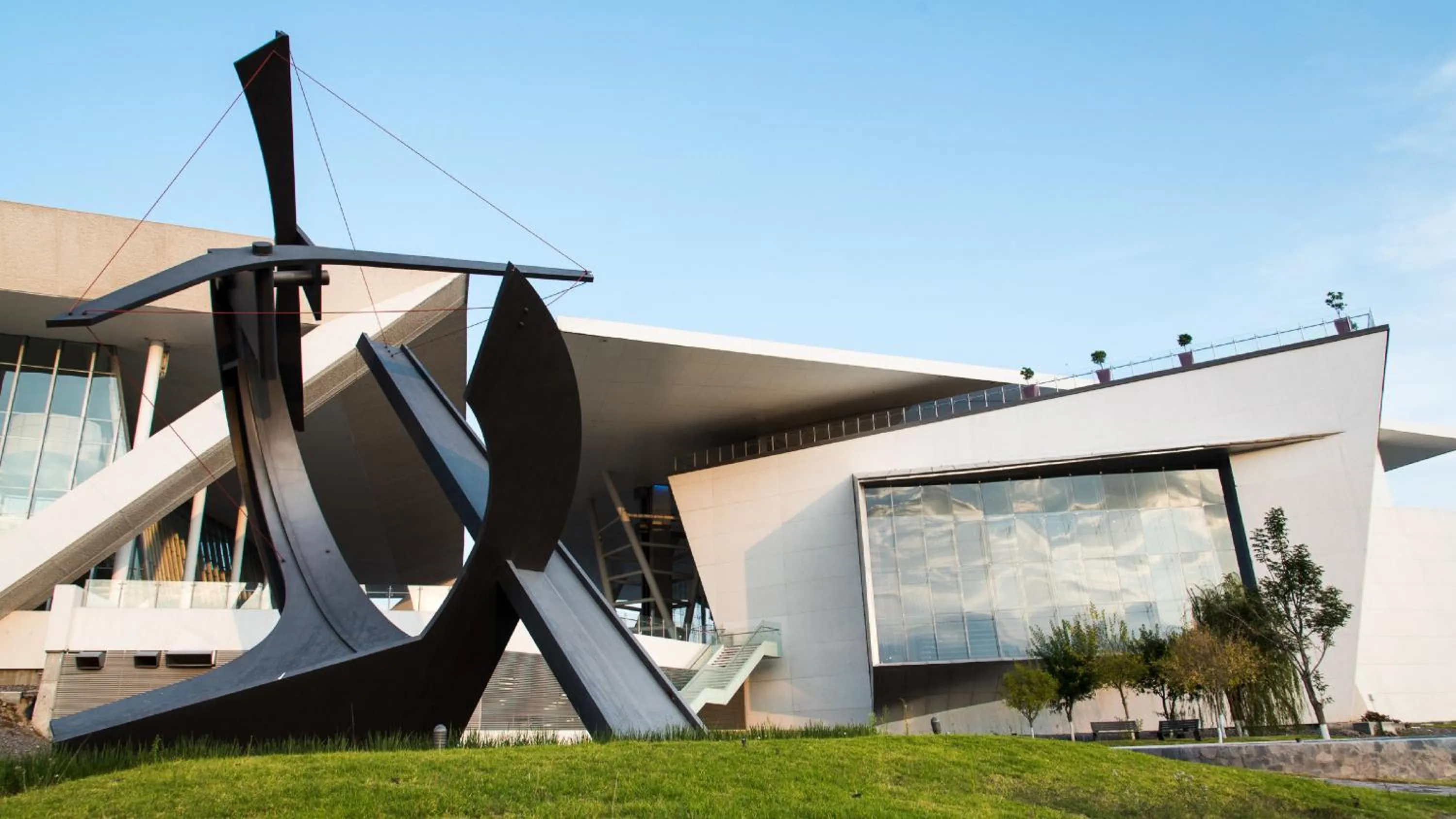 Nearby landmark in Holiday Inn Queretaro Zona Diamante by IHG