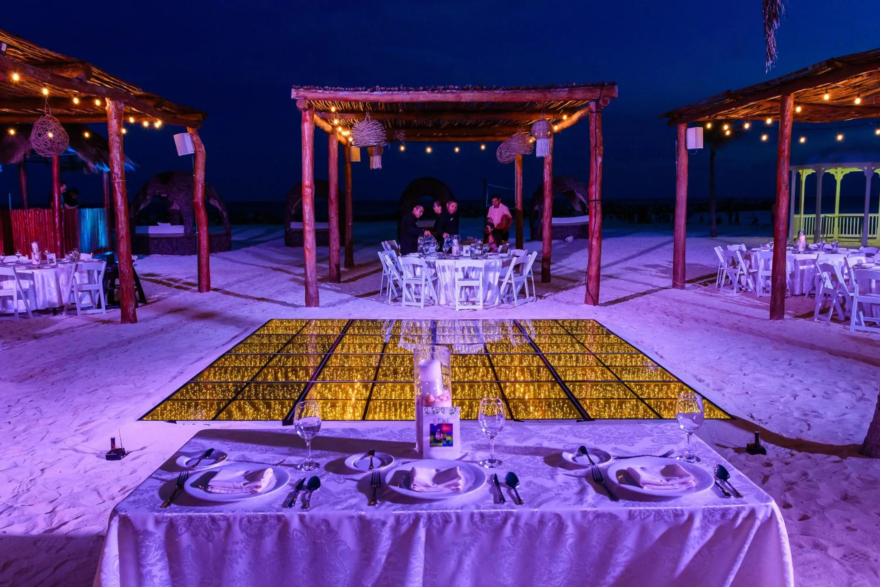 wedding in Krystal Grand Cancun All Inclusive