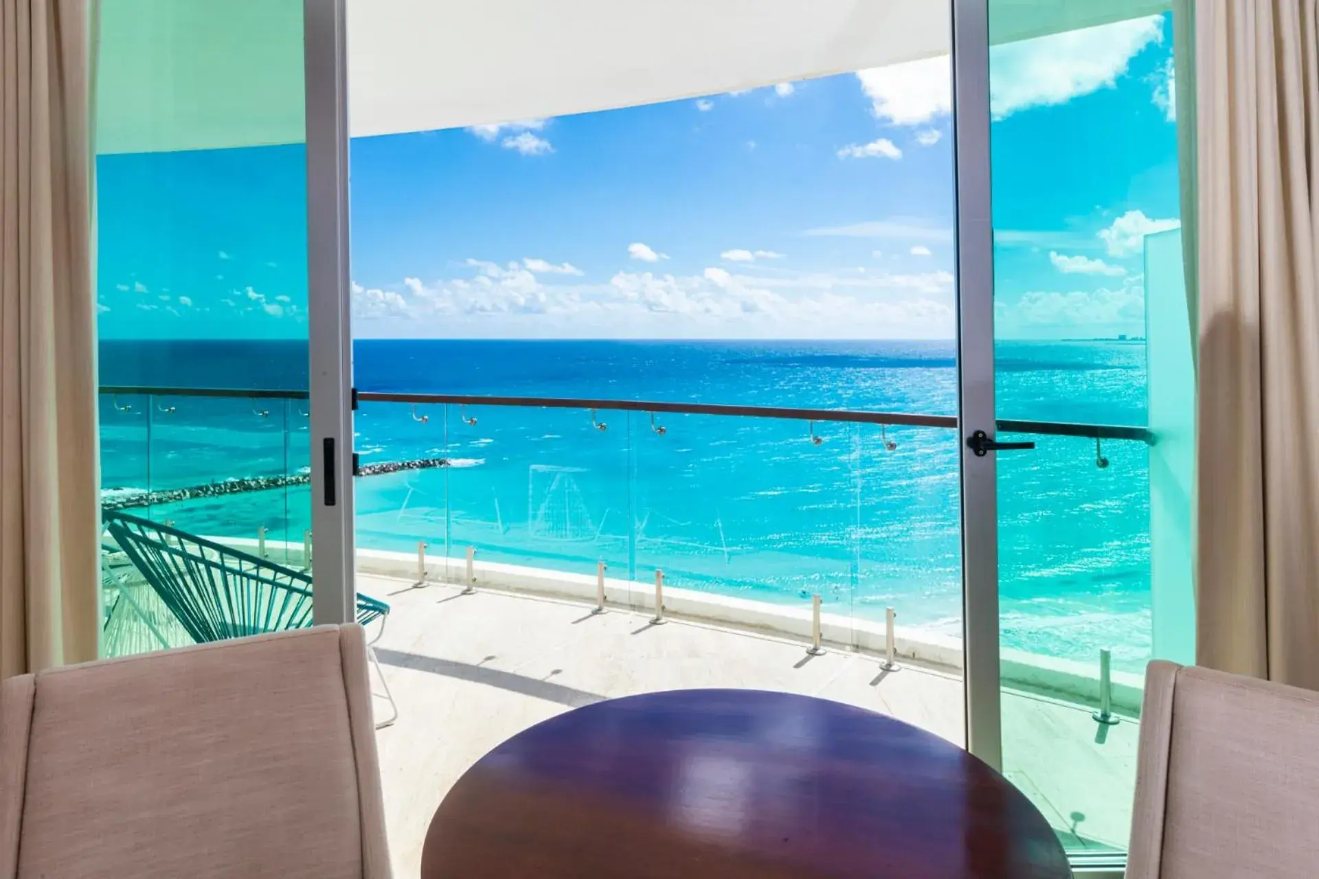 Sea view in Krystal Grand Cancun All Inclusive Sea view in Krystal Grand Cancun All Inclusive