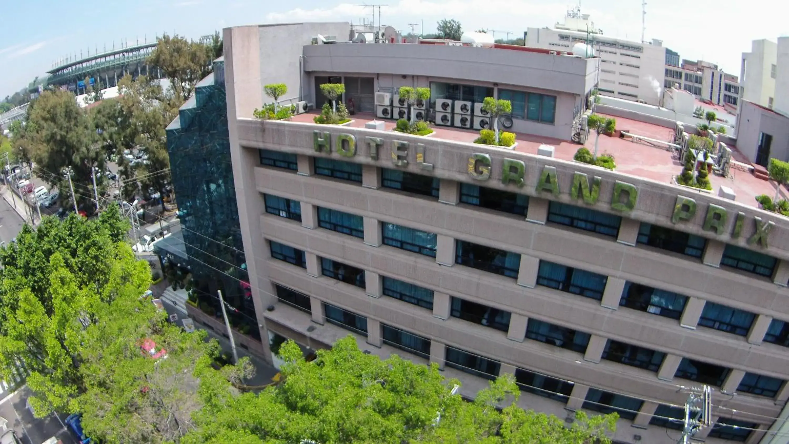 Facade/entrance in WeEnjoy Hotels Grand Prix Aeropuerto CDMX Facade/entrance in WeEnjoy Hotels Grand Prix Aeropuerto CDMX