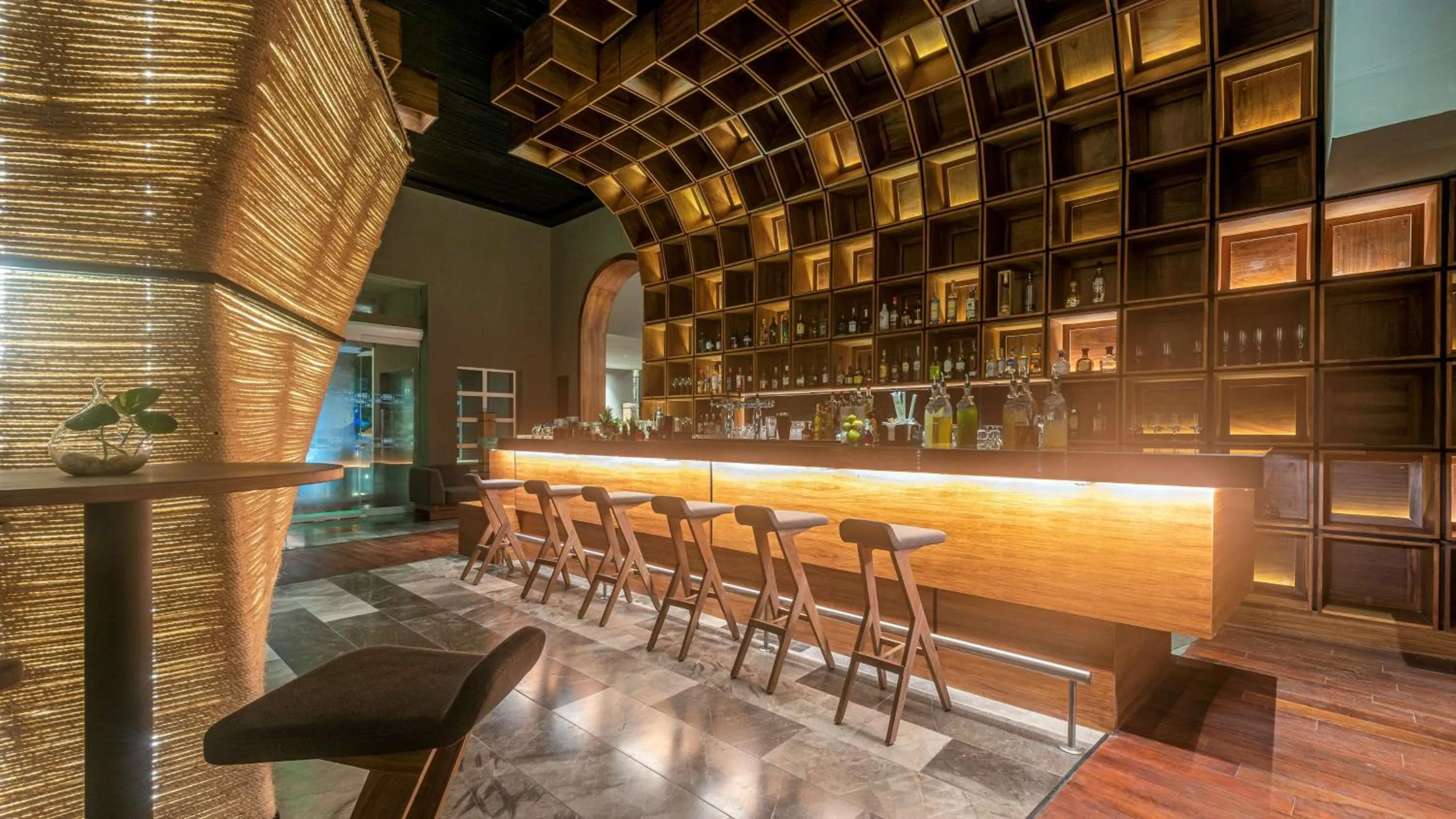 Lounge or bar in Villa Mercedes Curio Collection By Hilton