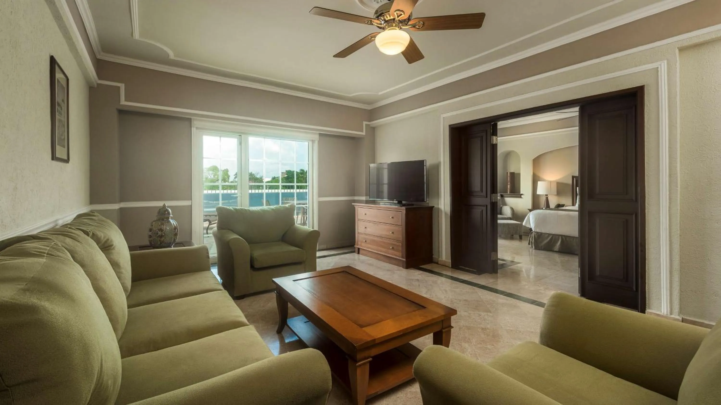 Bedroom in Villa Mercedes Curio Collection By Hilton