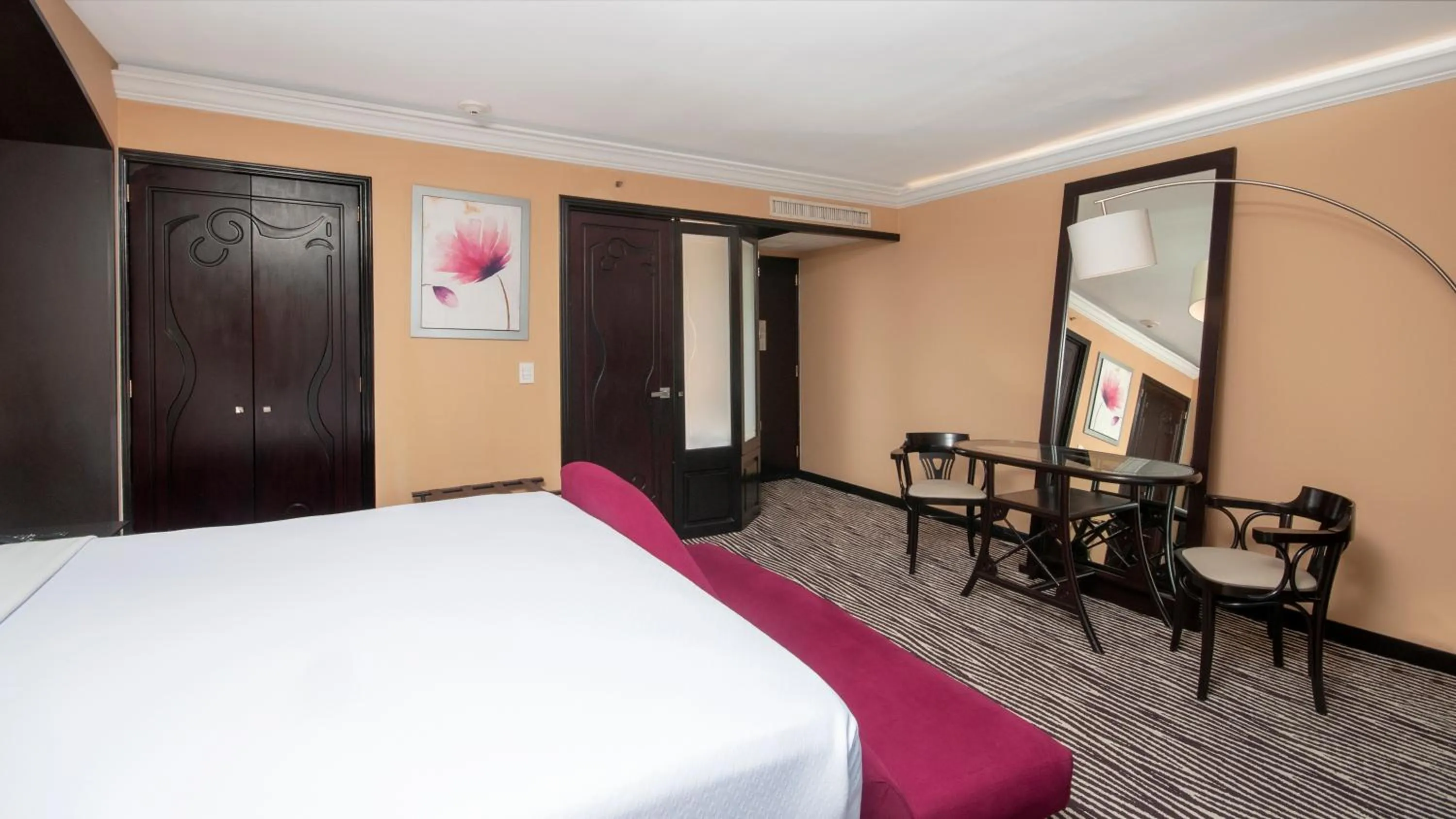 Photo of the whole room, Bed in BelAir Unique a Wyndham Hotel