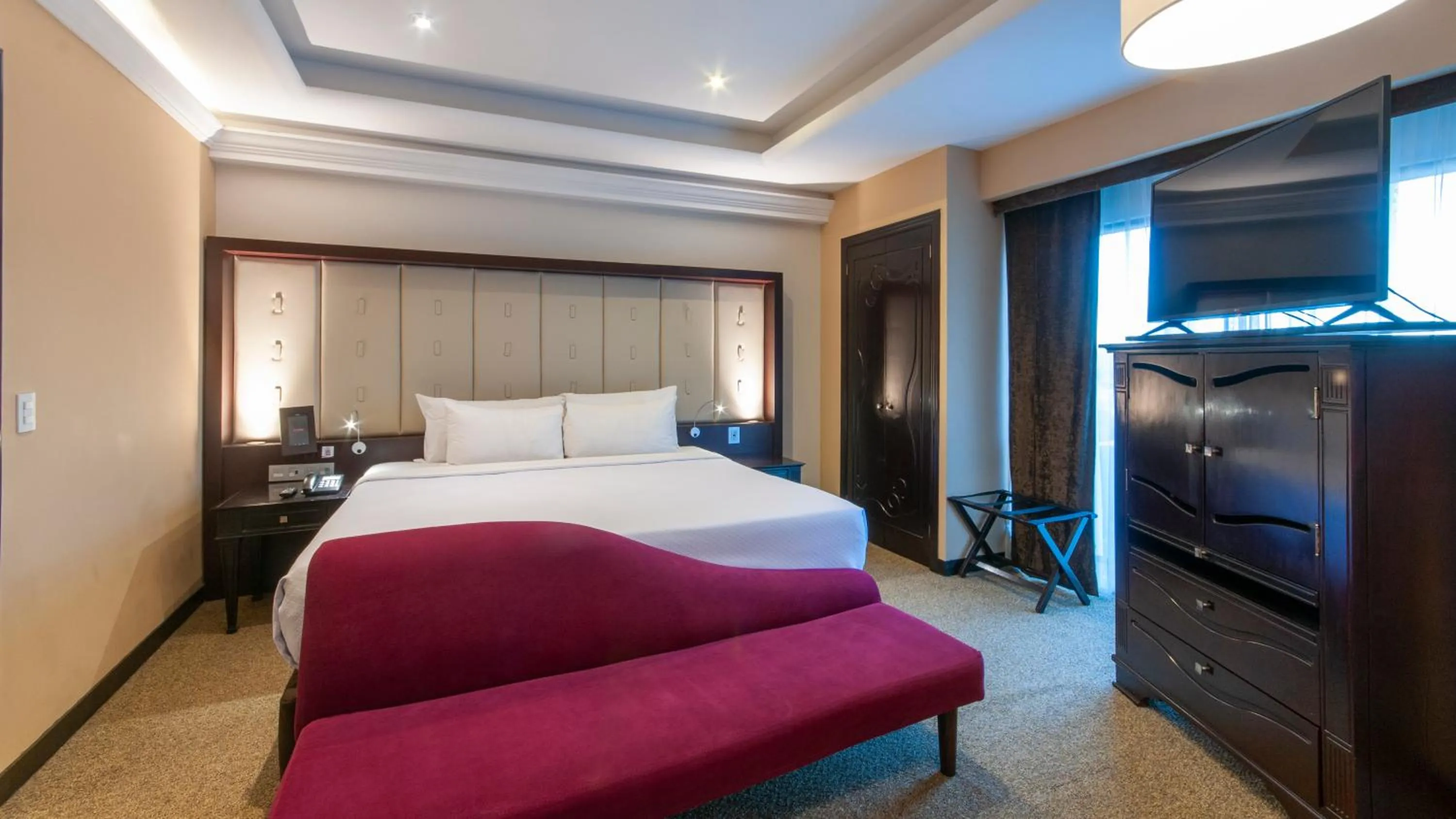 Photo of the whole room, Bed in BelAir Unique a Wyndham Hotel