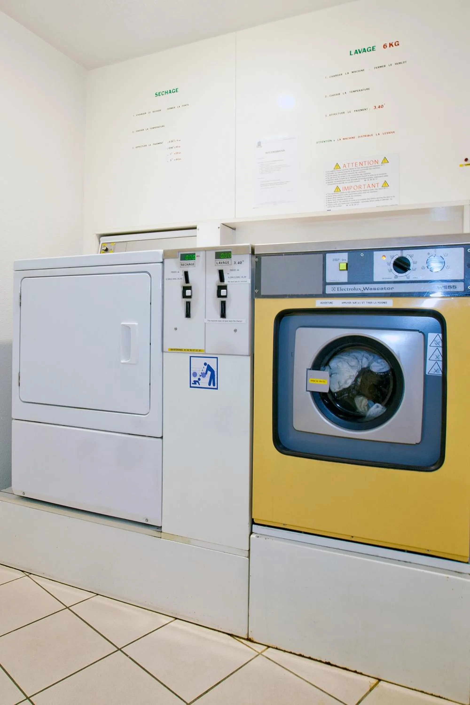 Area and facilities in Séjours & Affaires Annecy Le Pont Neuf