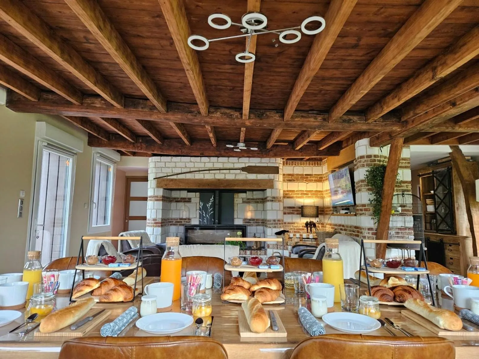 Restaurant/places to eat in Le Domaine de Wail - Legends Resort