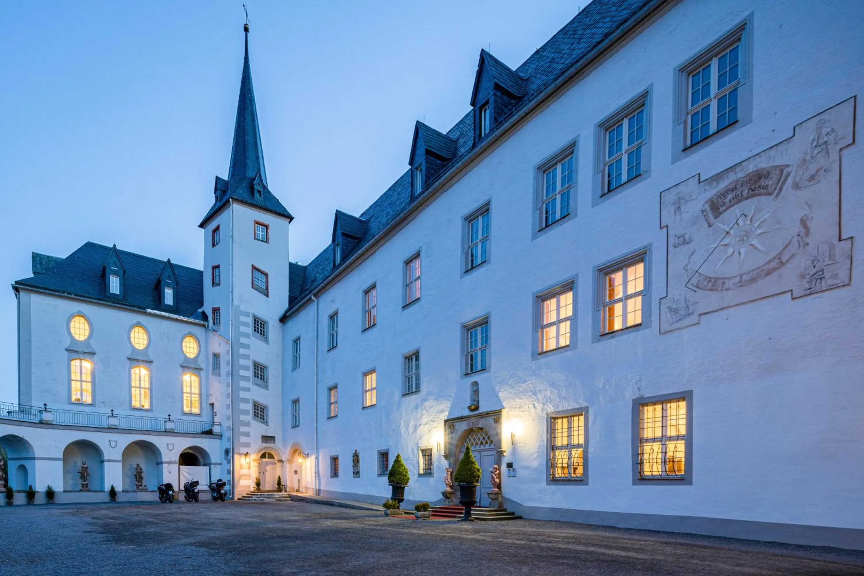 Property building in Schloss Purschenstein