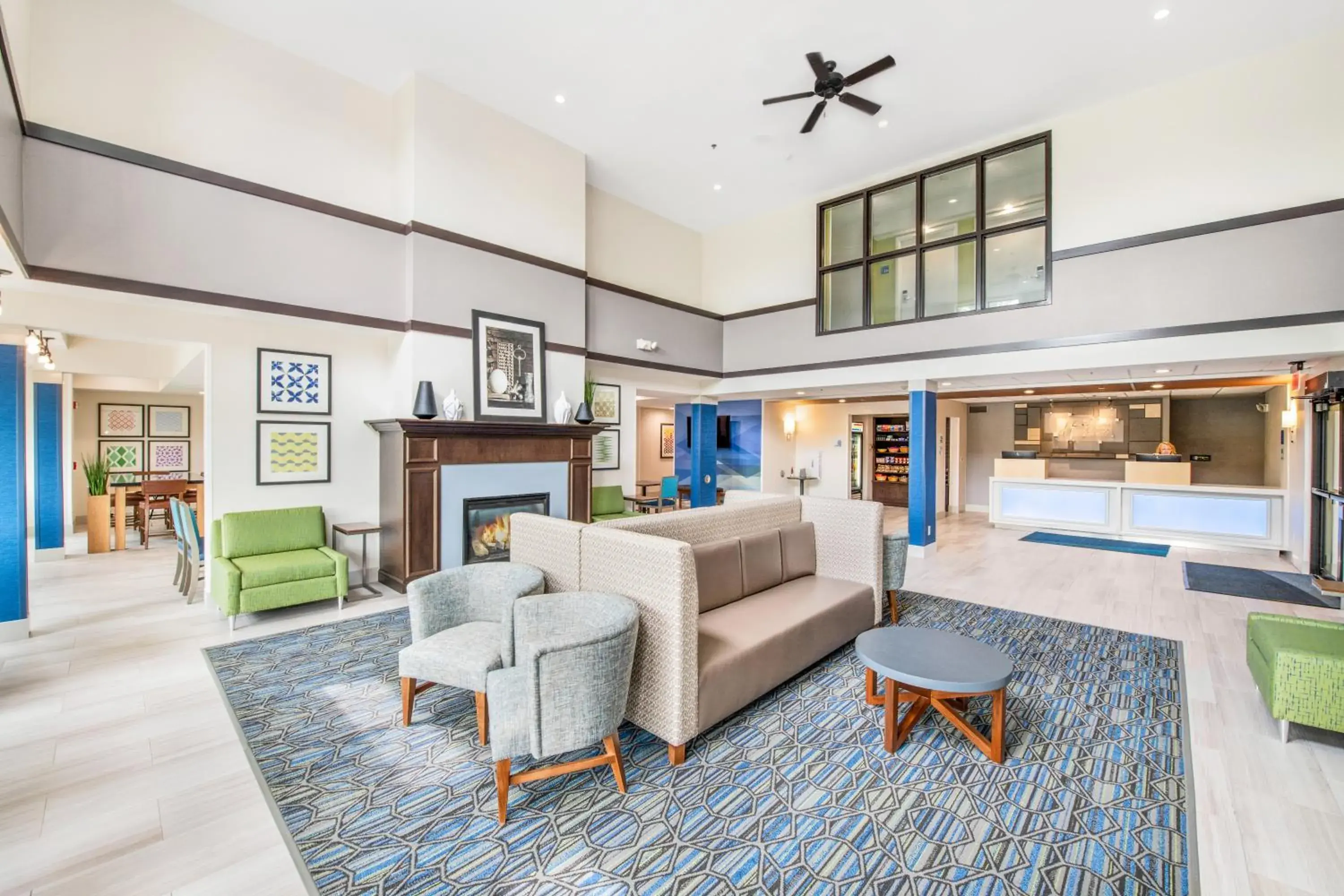 Property building in Holiday Inn Express - Delafield by IHG Property building in Holiday Inn Express - Delafield by IHG