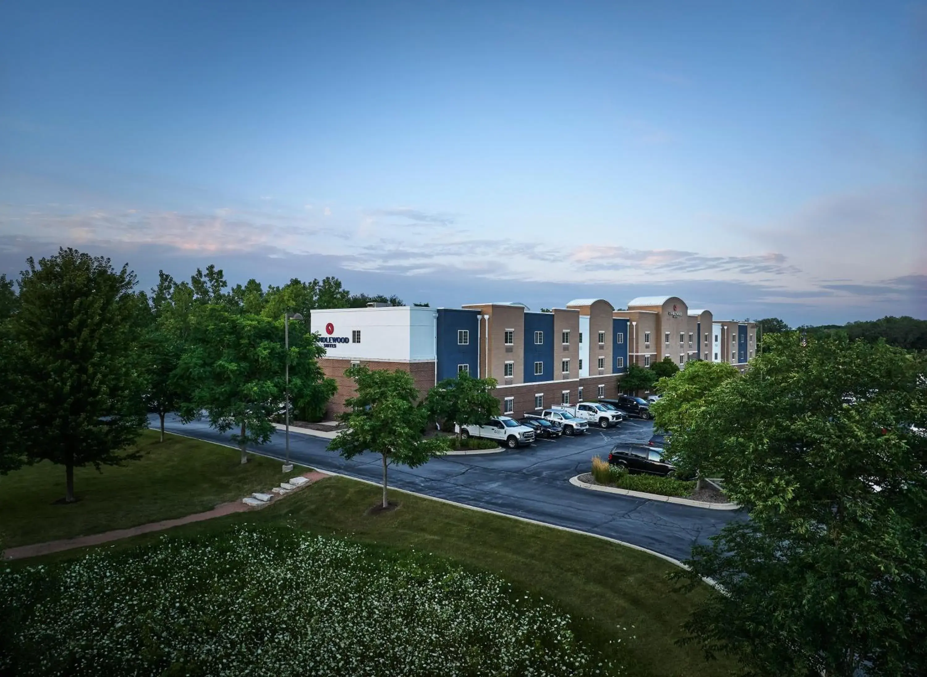 Property building in Candlewood Suites Milwaukee Airport - Oak Creek by IHG Property building in Candlewood Suites Milwaukee Airport - Oak Creek by IHG