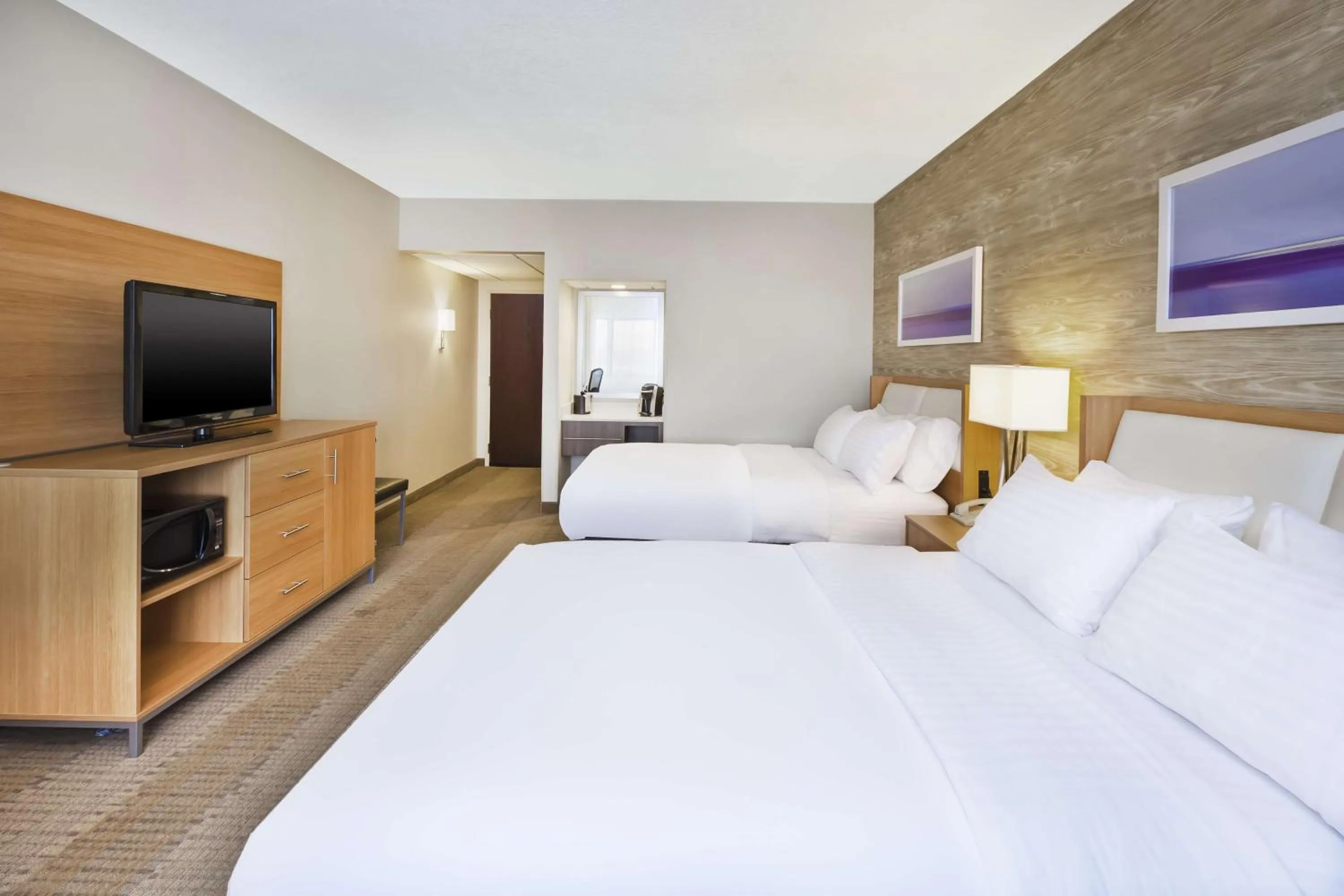Queen Room with Two Queen Beds and City View in DoubleTree by Hilton Rapid City Downtown Convention Center
